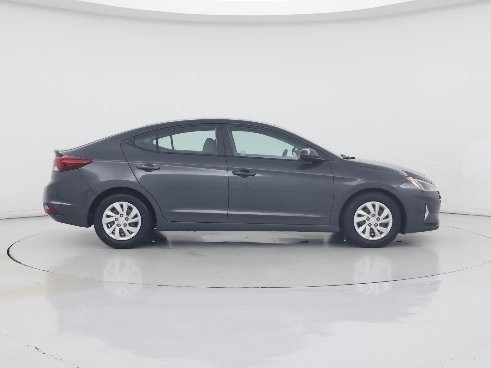 2020 Hyundai Elantra SE - Photo 8