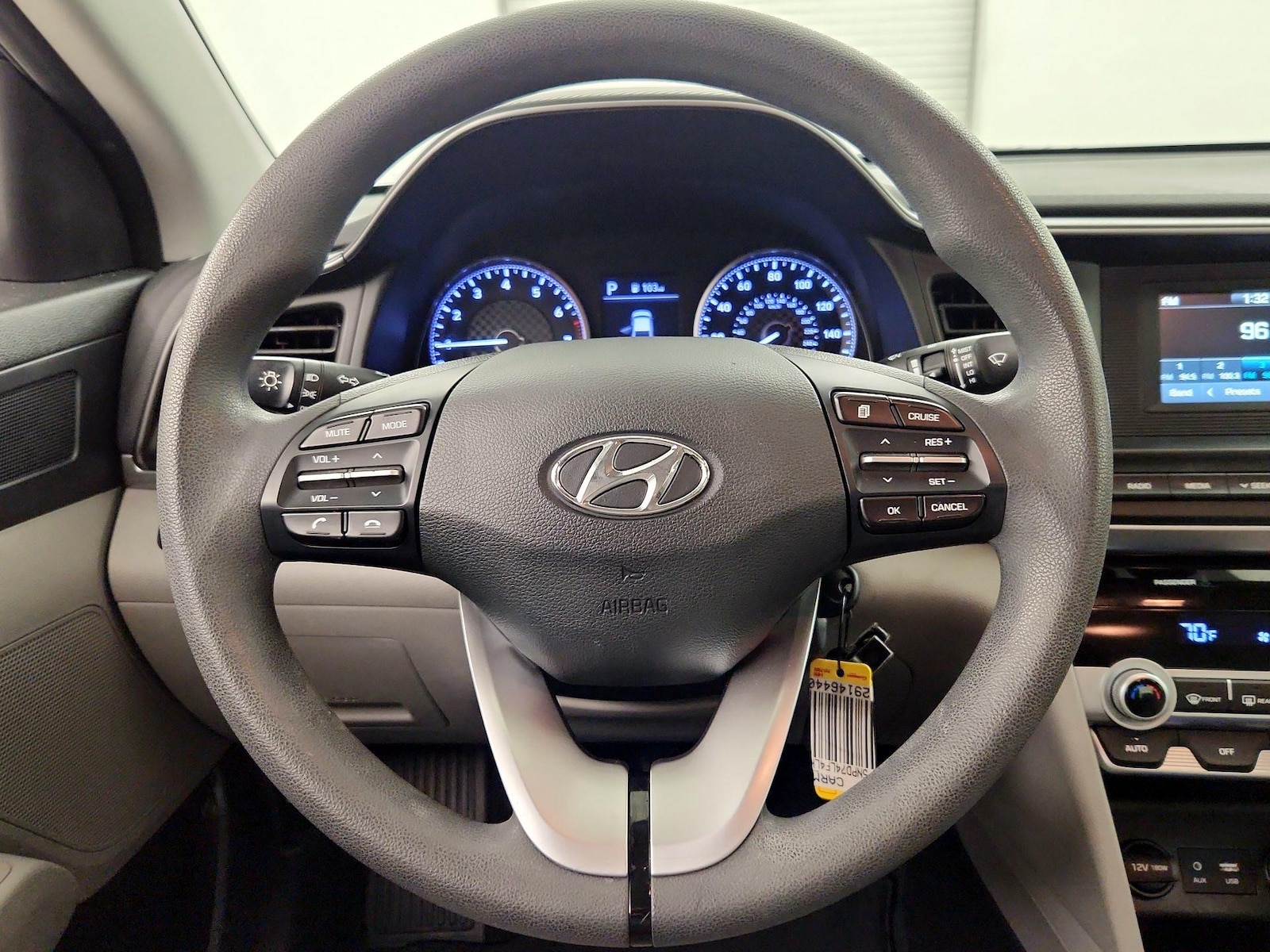 2020 Hyundai Elantra SE - Photo 11