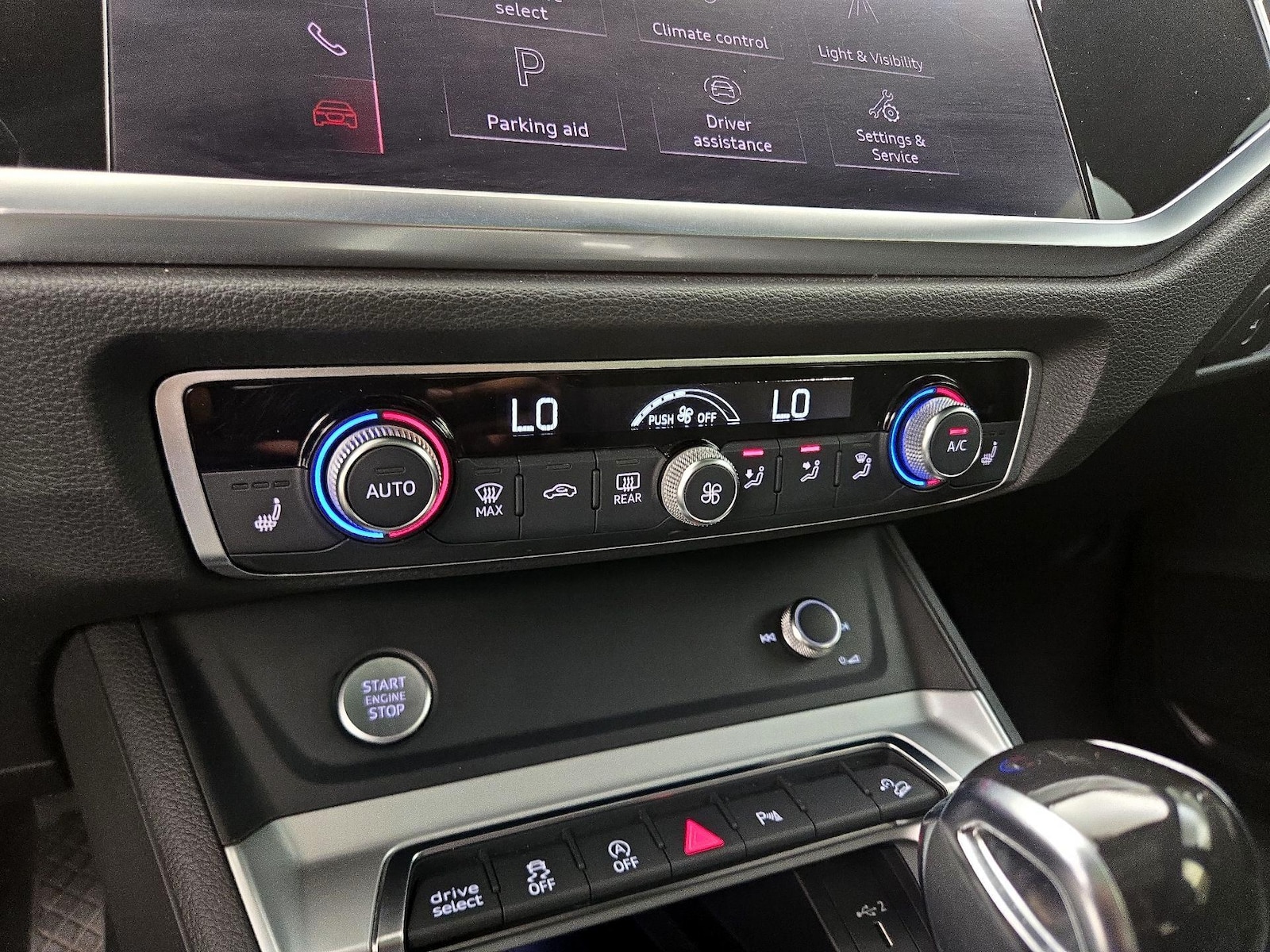2020 Audi Q3 S Line Premium Plus - Photo 17