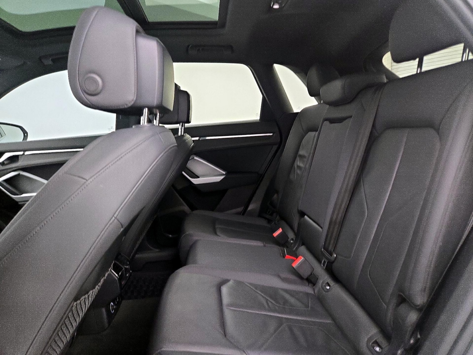 2020 Audi Q3 S Line Premium Plus - Photo 21