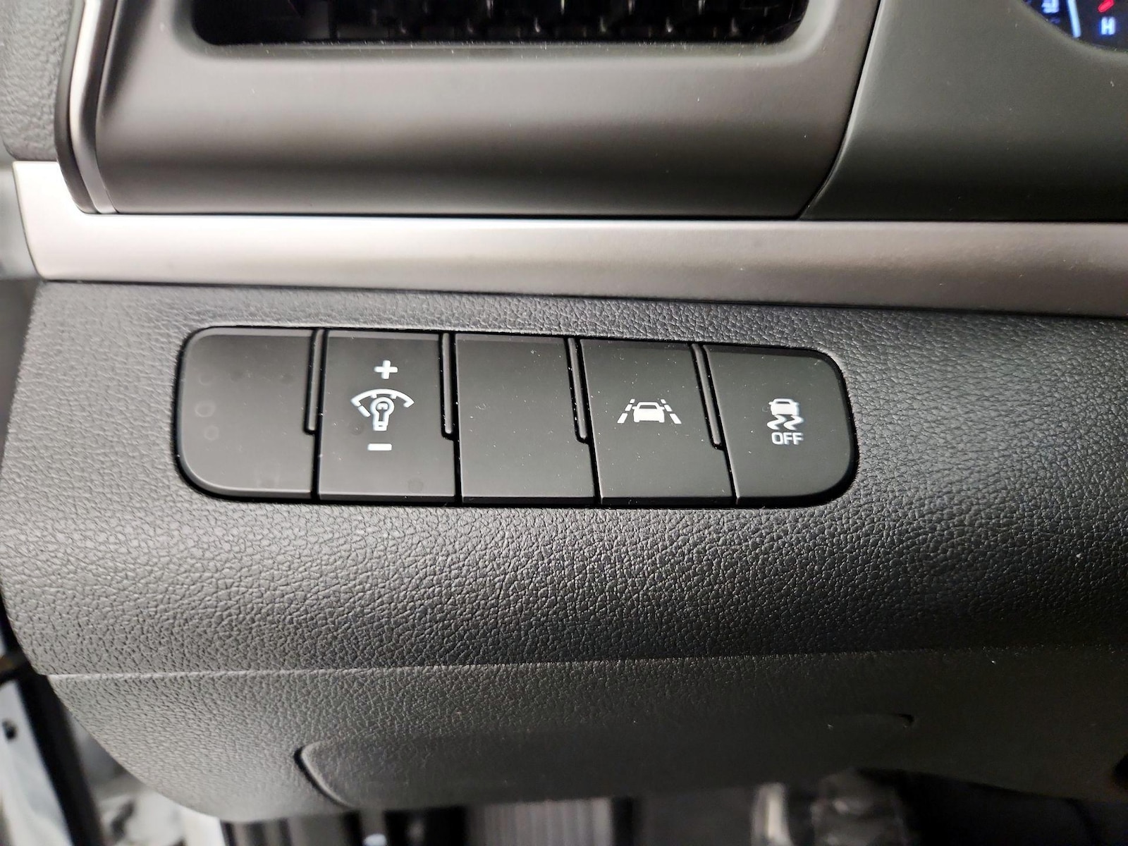 2020 Hyundai Elantra SE - Photo 14