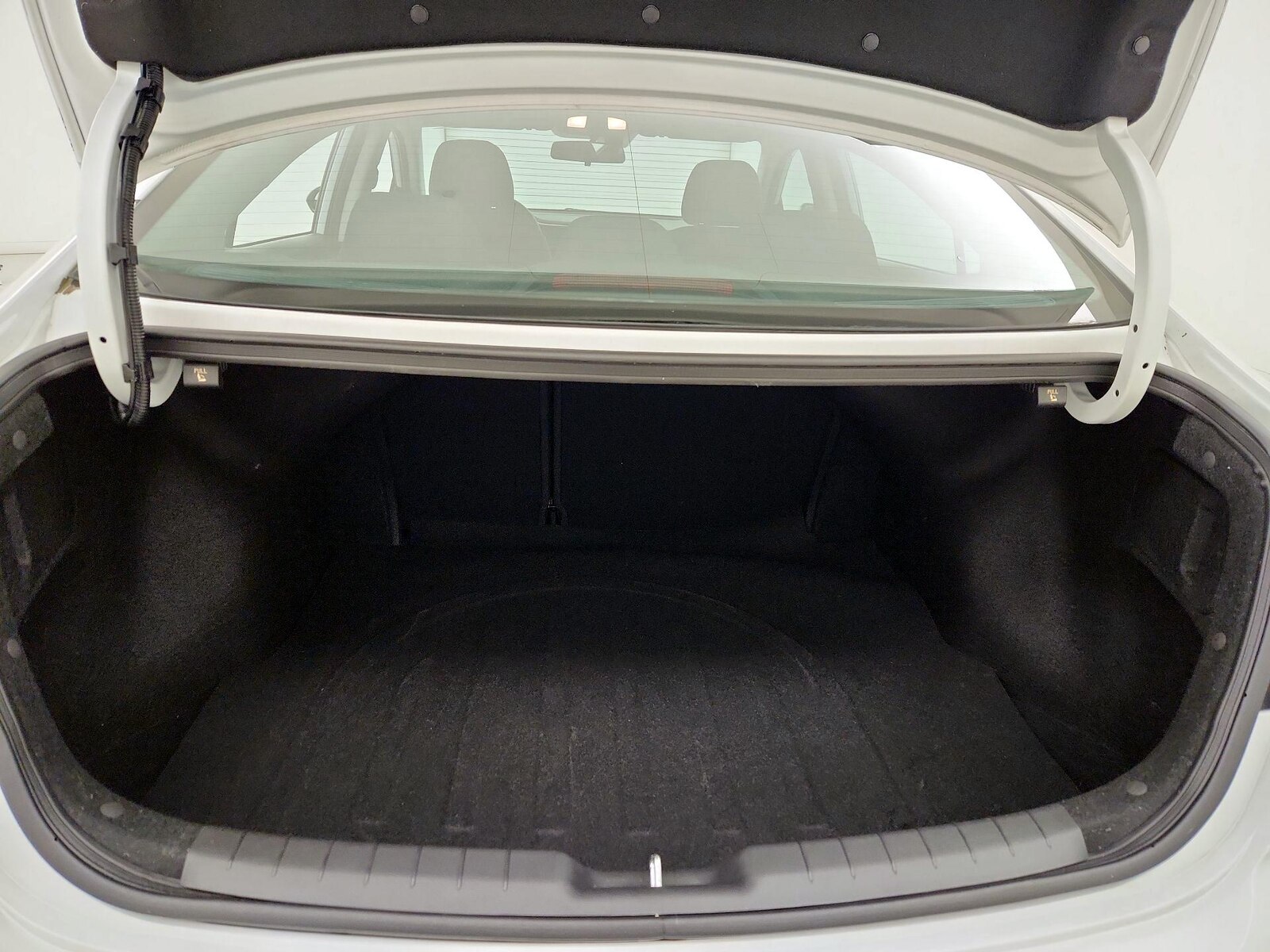 2020 Hyundai Elantra SE - Photo 21