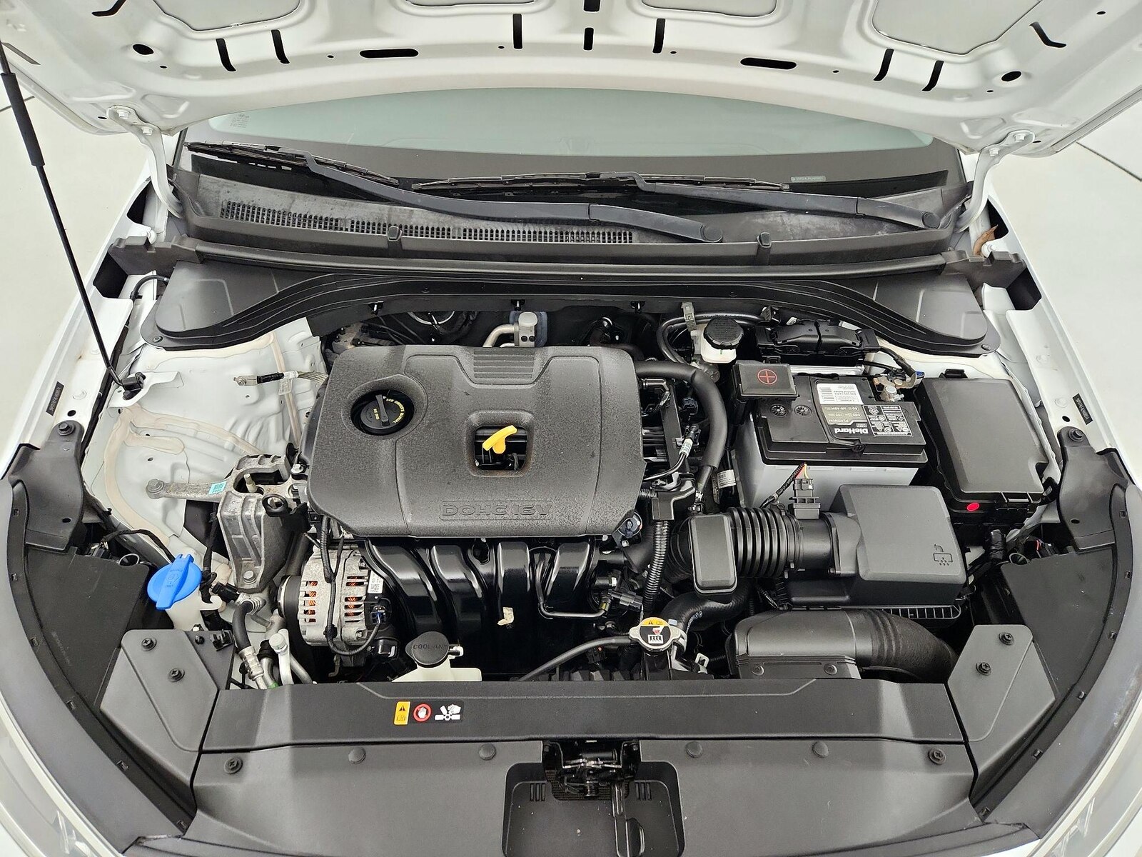 2020 Hyundai Elantra SE - Photo 22