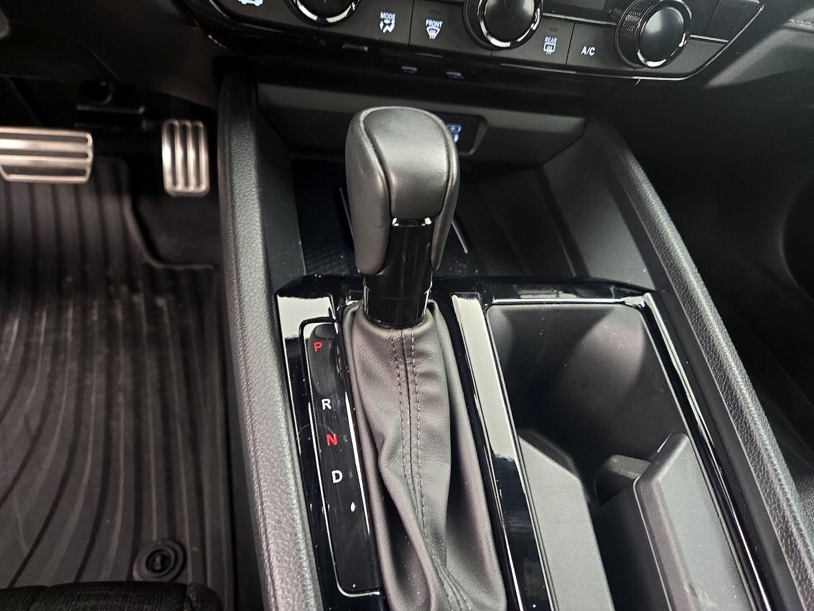 2026 Honda Accord Hybrid Sport - Photo 17