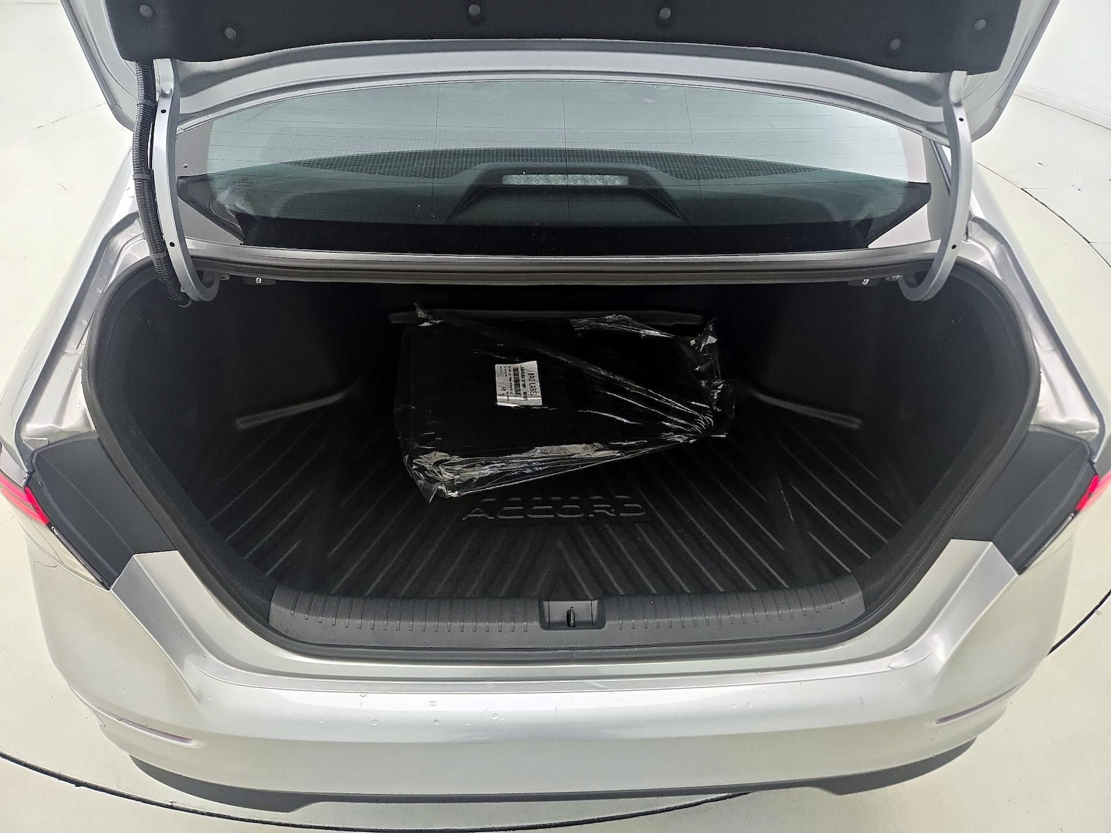 2026 Honda Accord Hybrid Sport - Photo 21