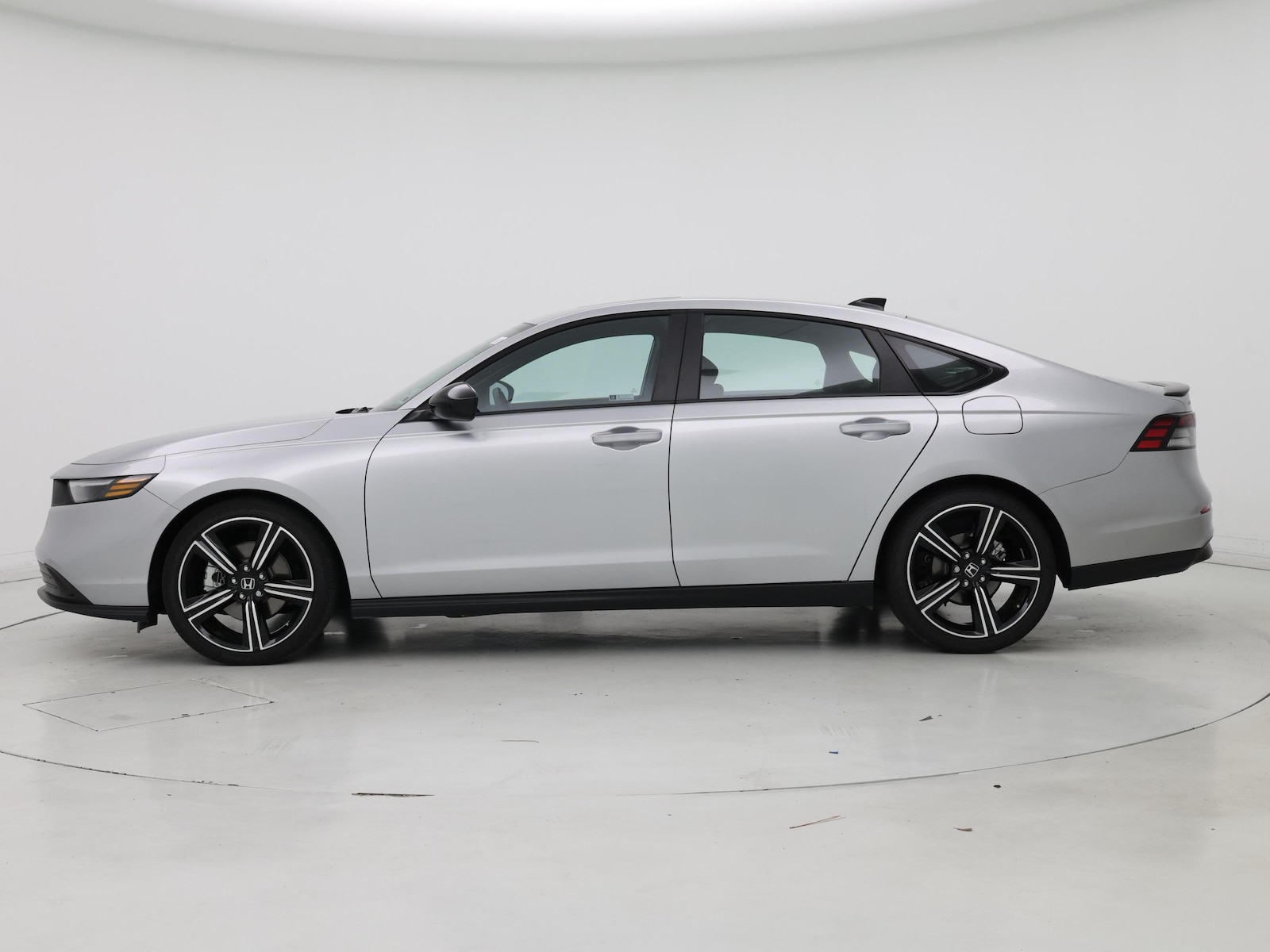 2026 Honda Accord Hybrid Sport - Photo 4
