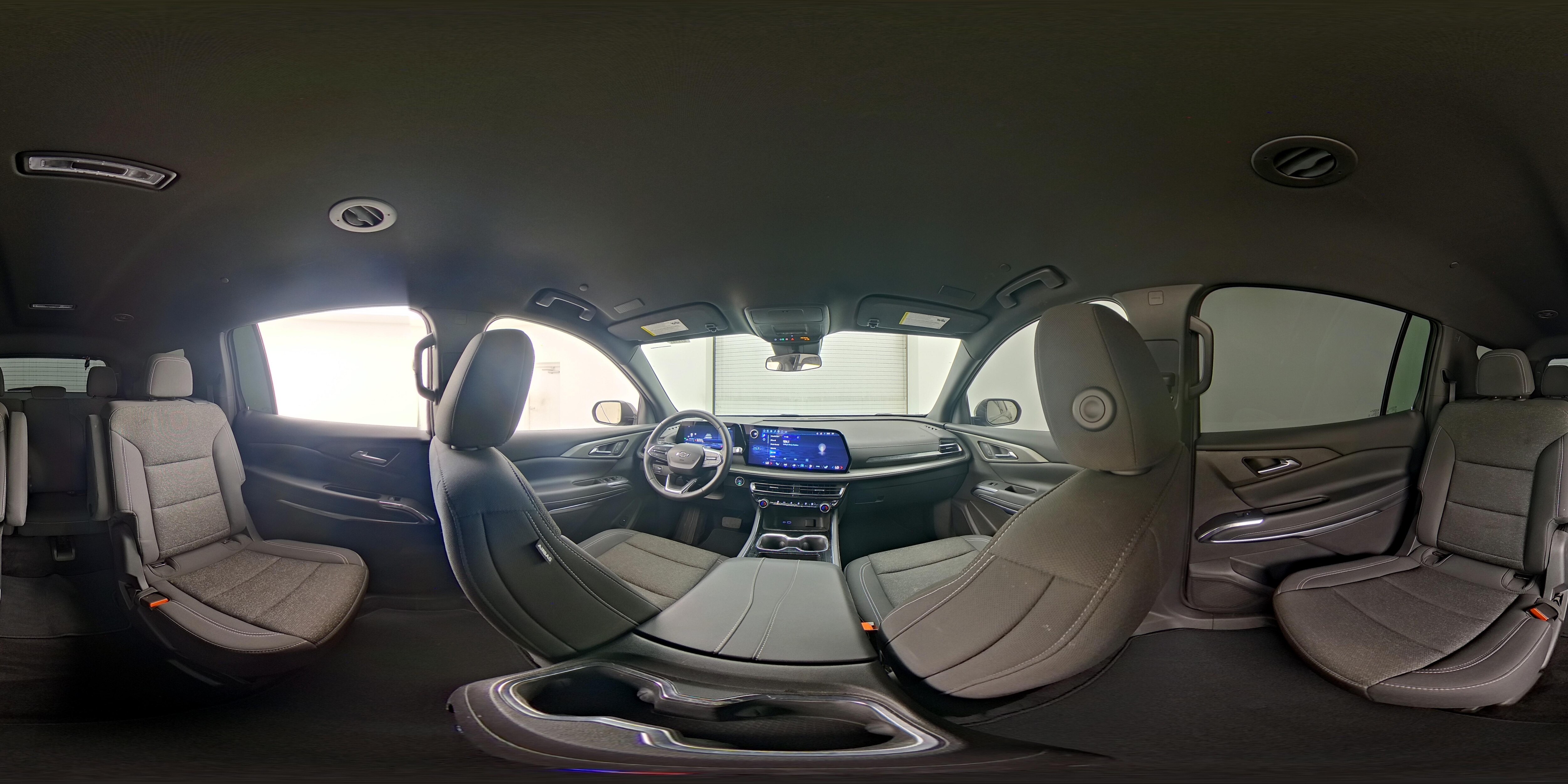 2025 Chevrolet Traverse LT - Photo 27