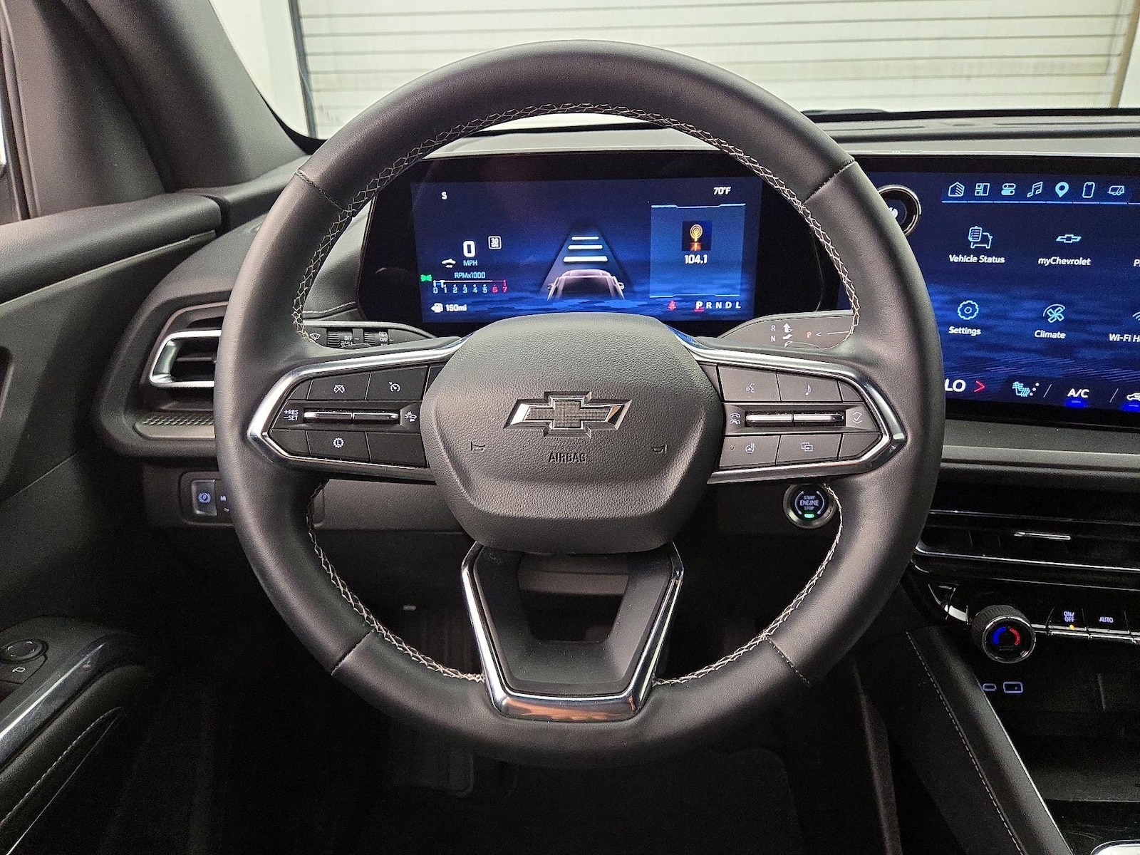 2025 Chevrolet Traverse LT - Photo 11