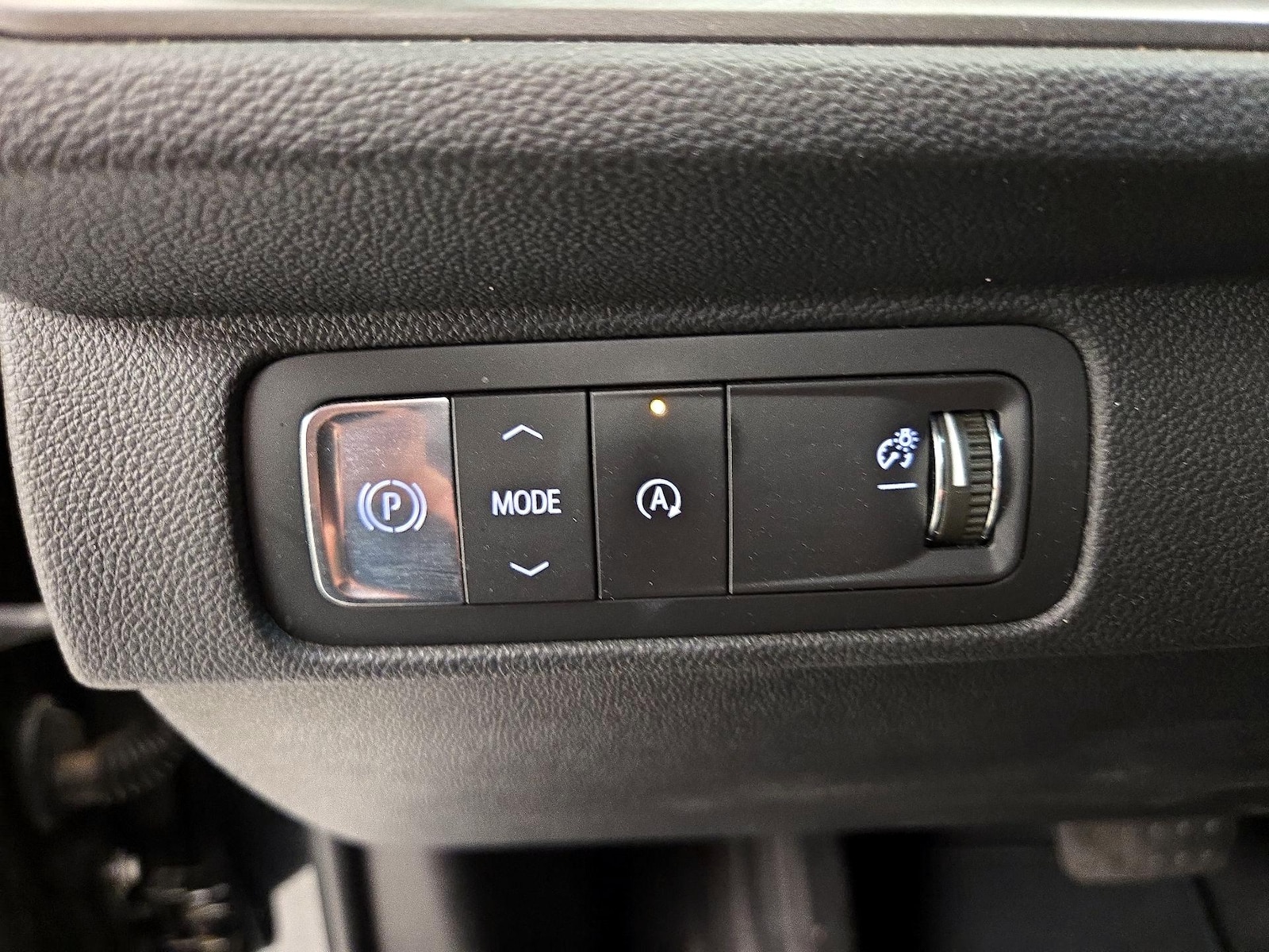 2025 Chevrolet Traverse LT - Photo 14