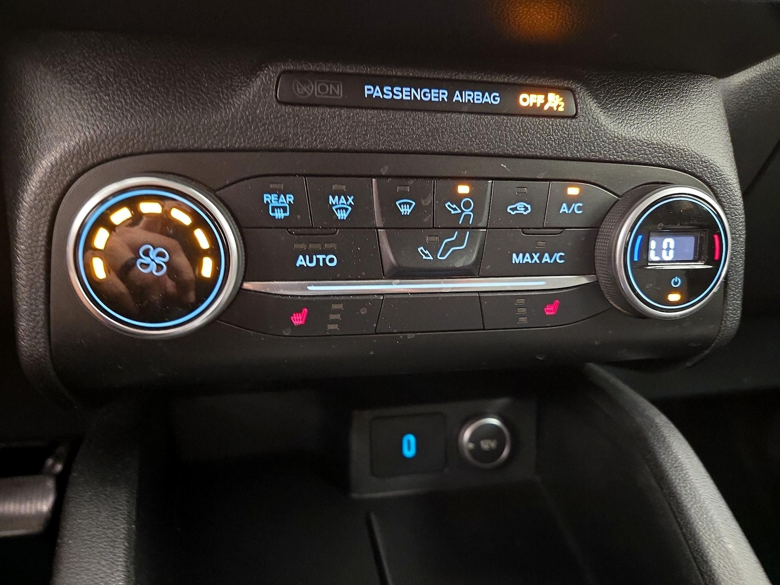 2020 Ford Escape SE - Photo 18