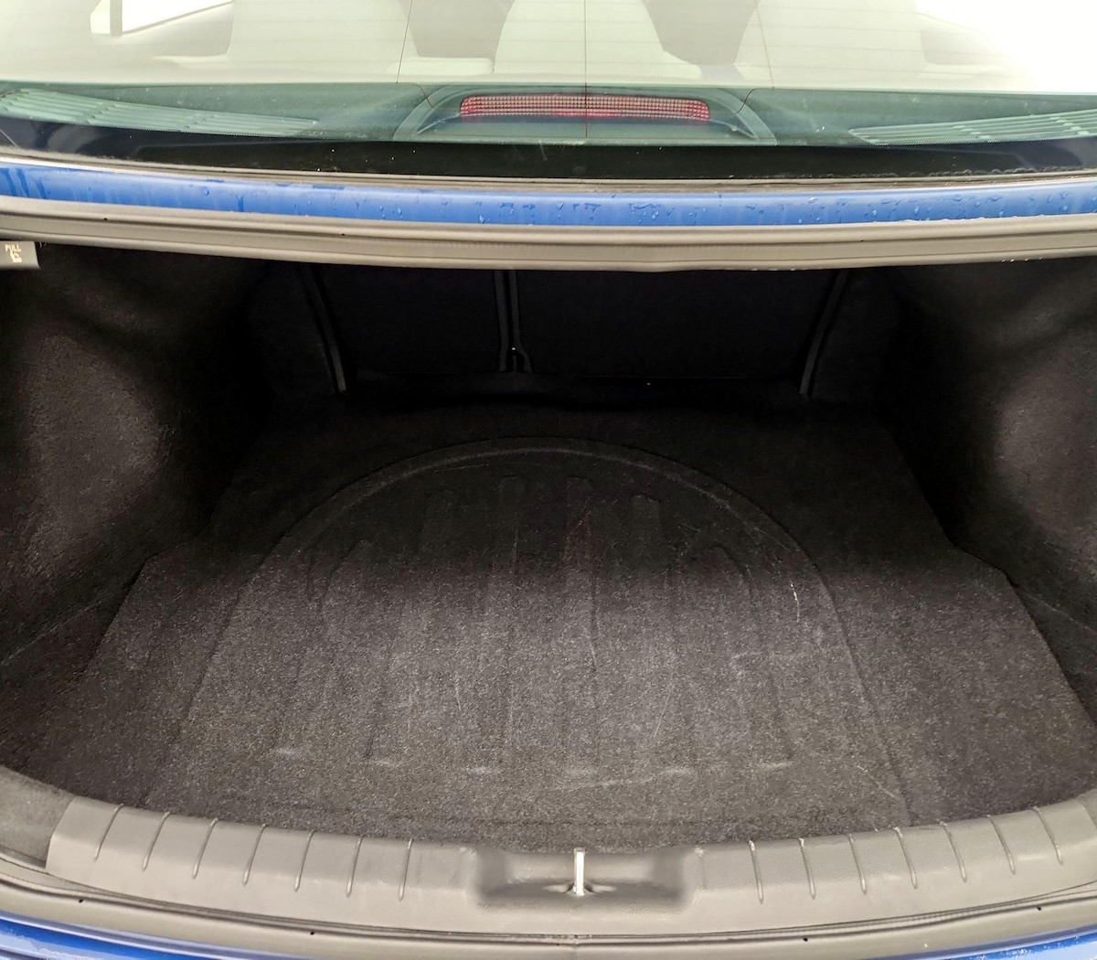 Trunk/Cargo (Seats Up)