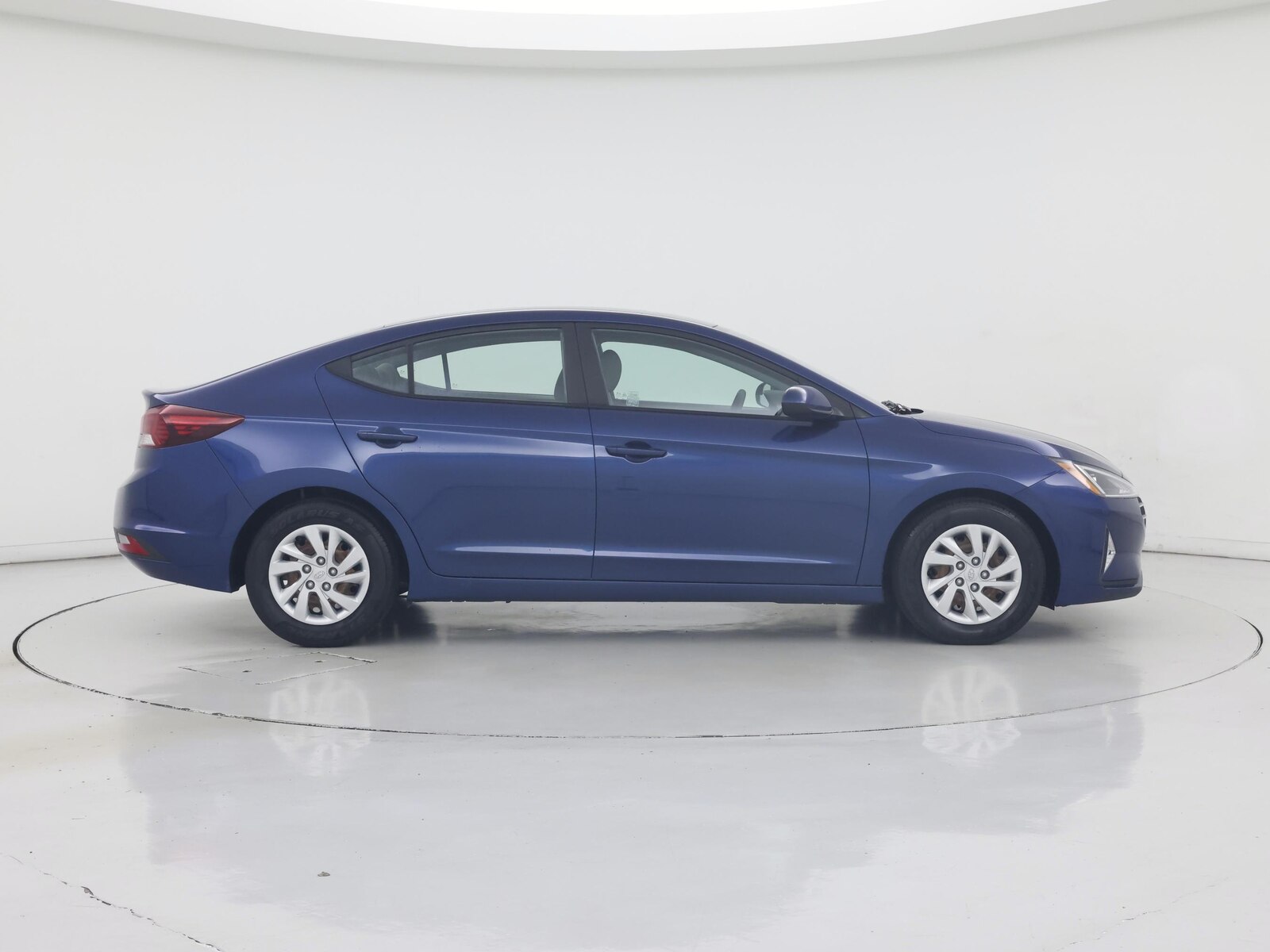 2020 Hyundai Elantra SE - Photo 8