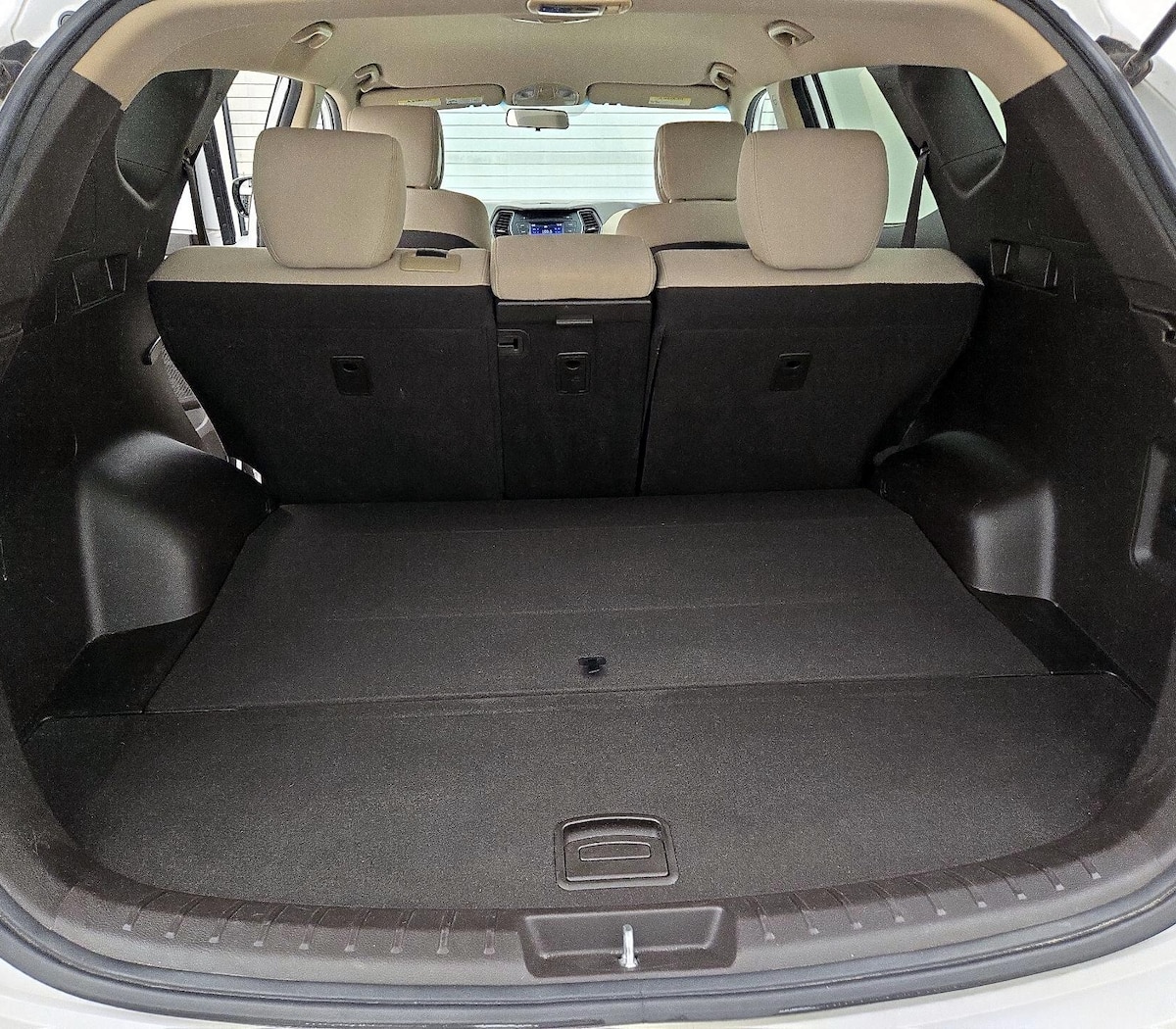 Trunk/Cargo (Seats Up)