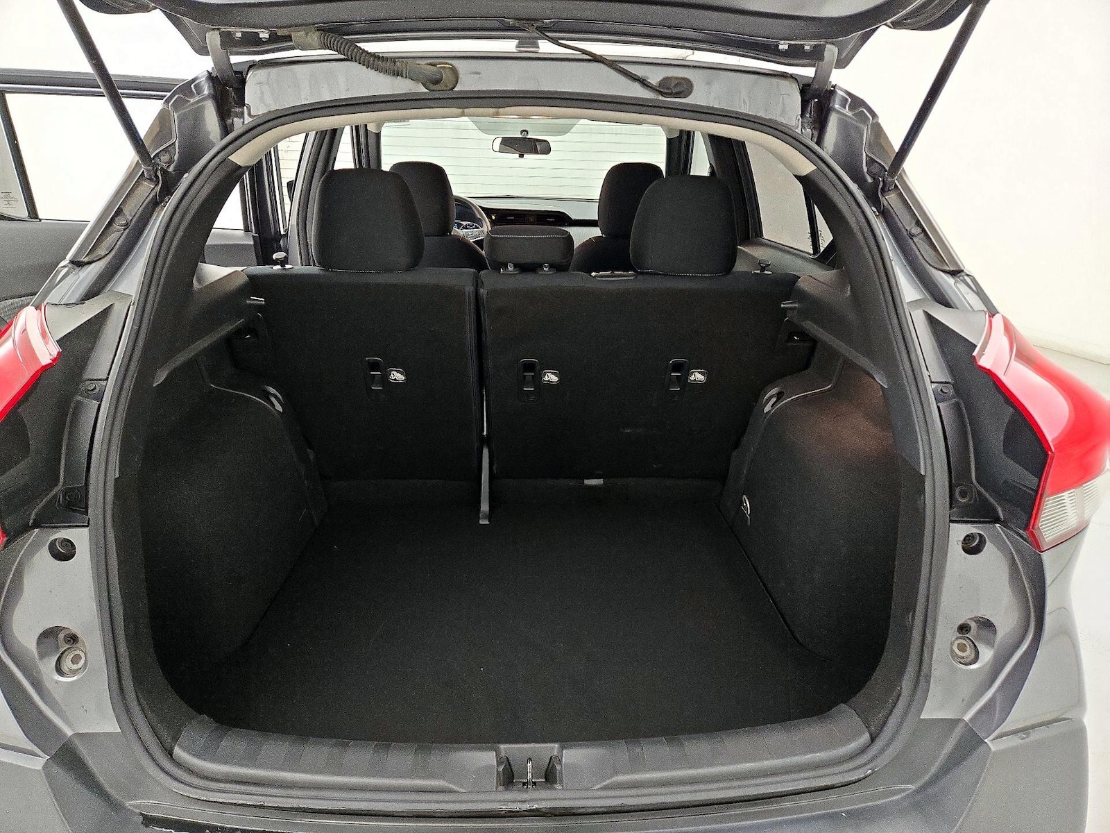 2018 Nissan Kicks S - Photo 21
