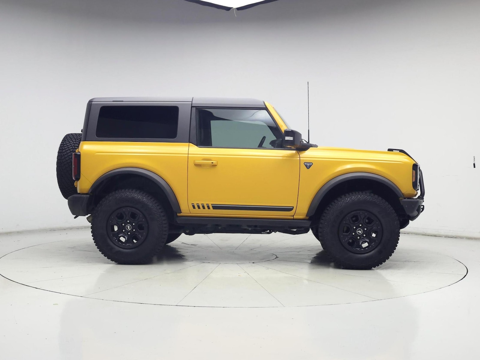 2021 Ford Bronco 2-Door First Edition - Photo 8