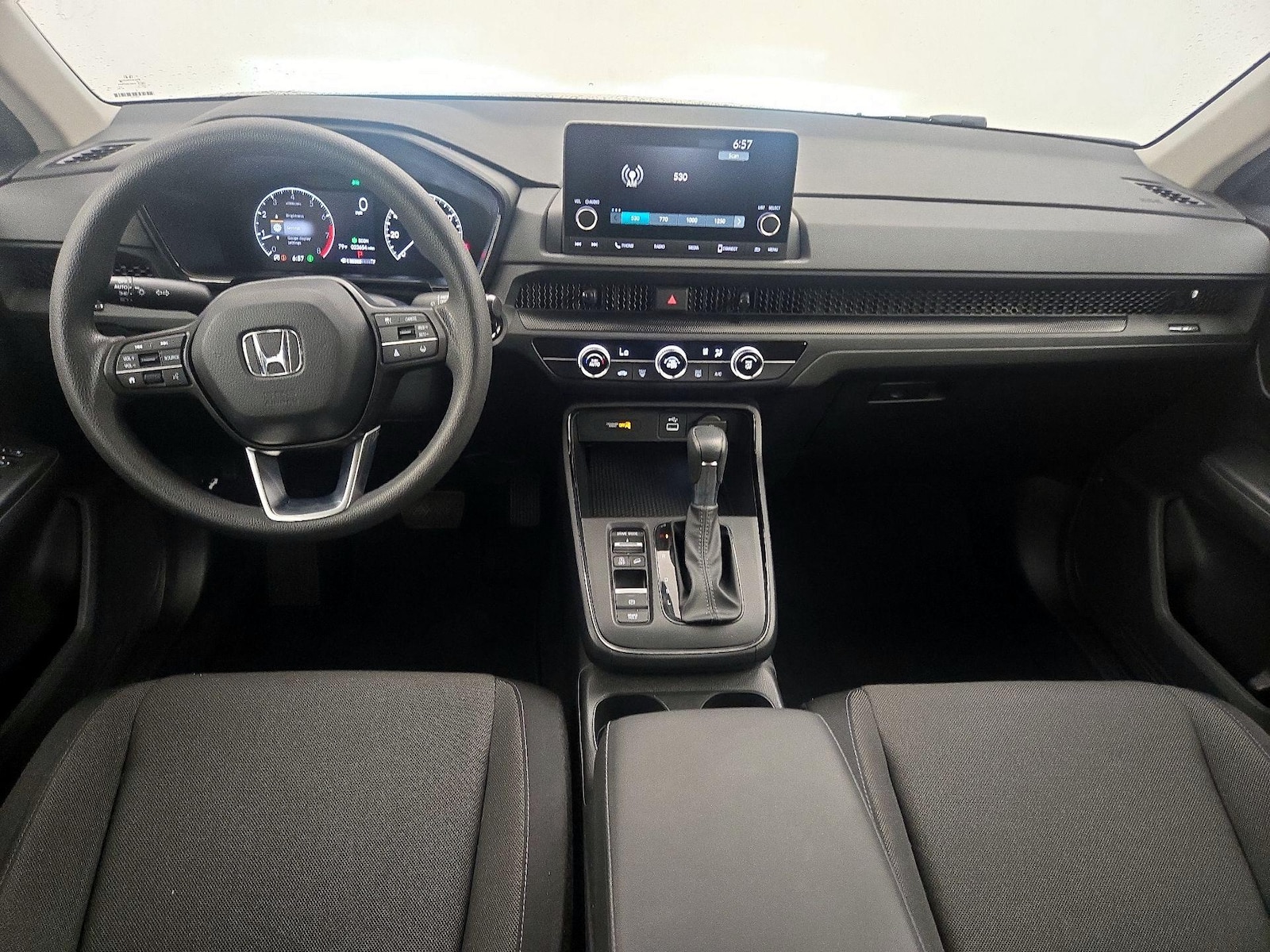 2024 Honda CR-V LX - Photo 10
