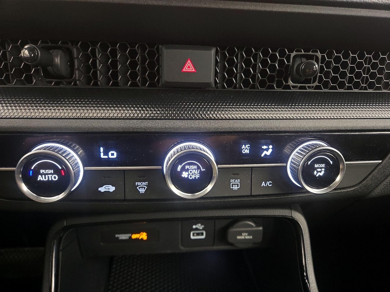 2024 Honda CR-V LX - Photo 17