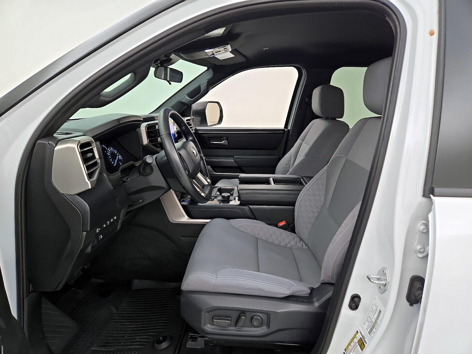 Power Seat(s) & Side Airbags