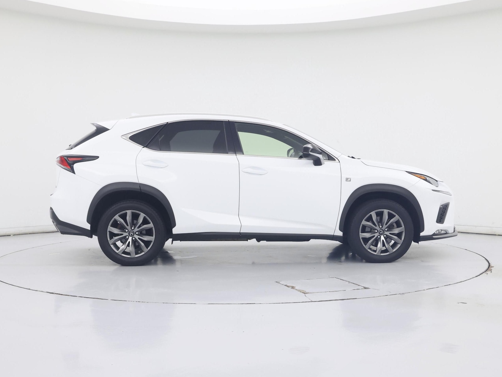 2021 Lexus NX 300 F SPORT - Photo 8