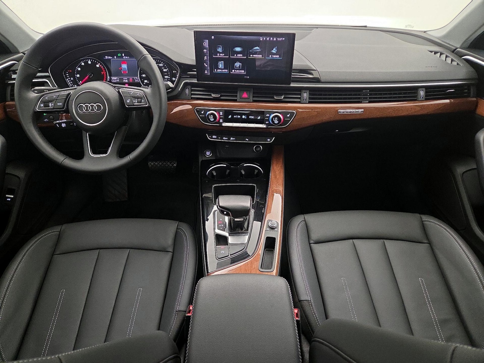 2023 Audi A4 Premium - Photo 10