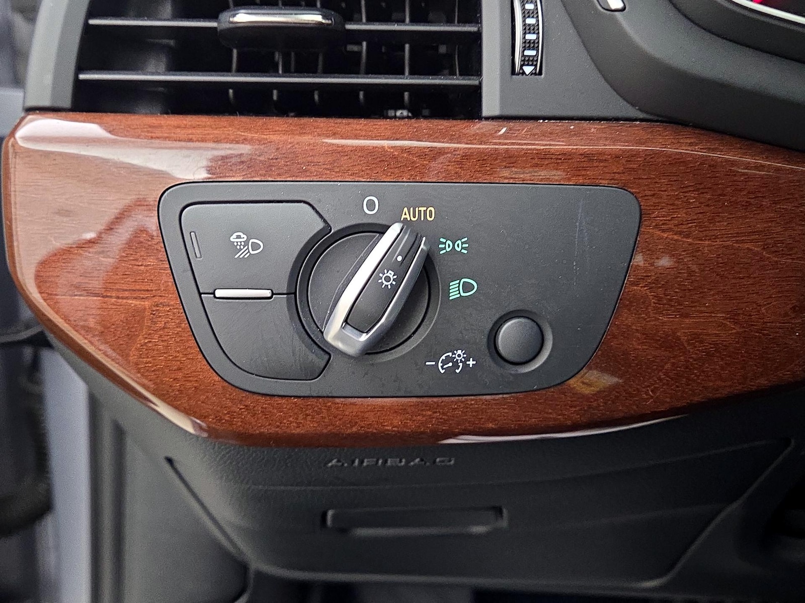 2023 Audi A4 Premium - Photo 14
