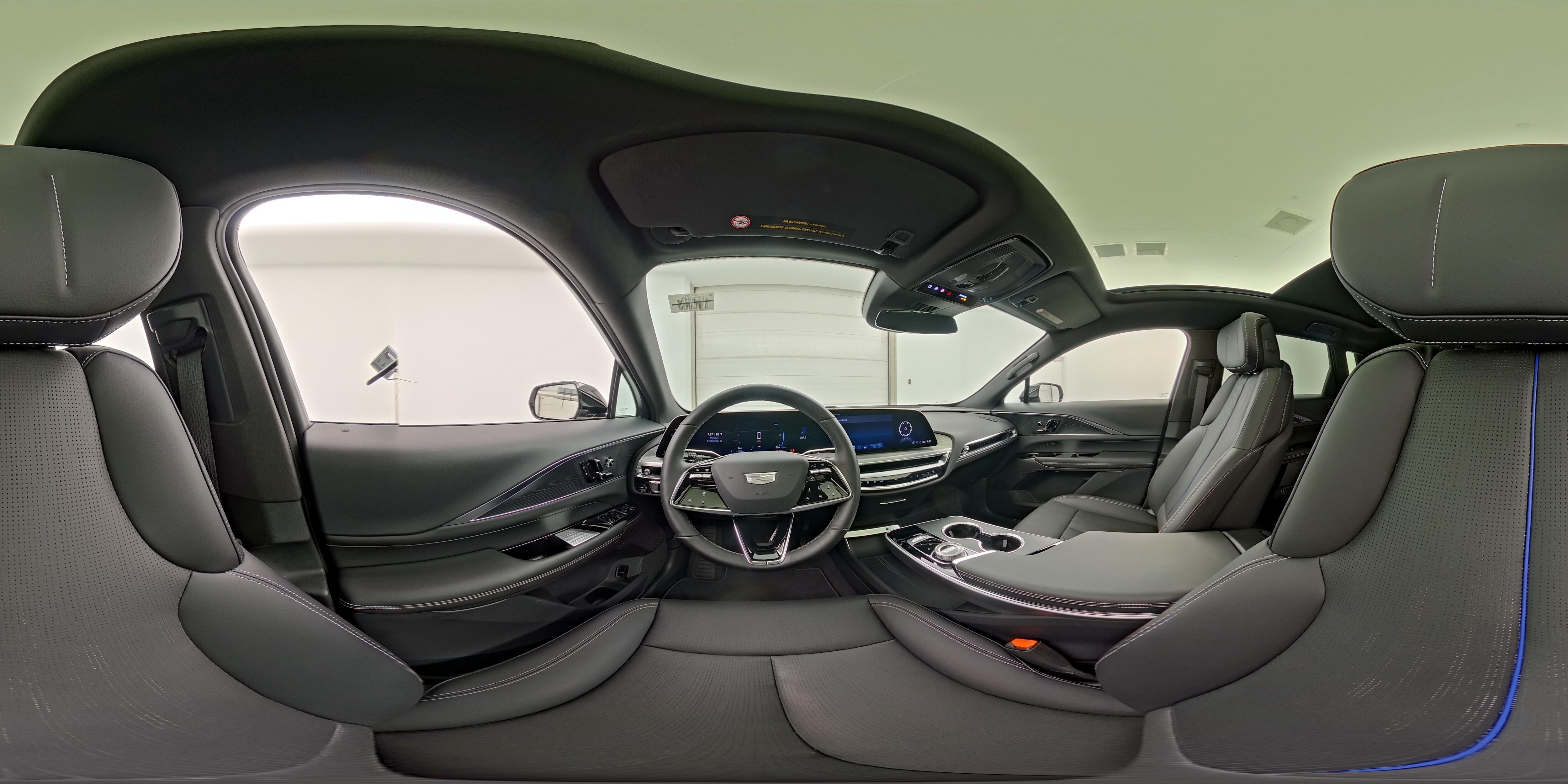 2025 Cadillac LYRIQ Luxury 1 - Photo 26