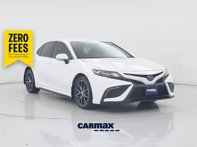 White 2024 Toyota Camry Sedan Front-Wheel Drive Automatic
