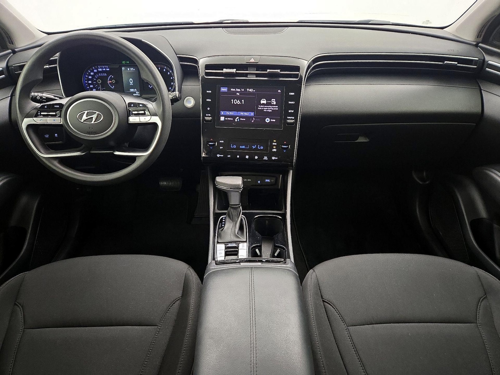 Apple CarPlay® & Android Auto™