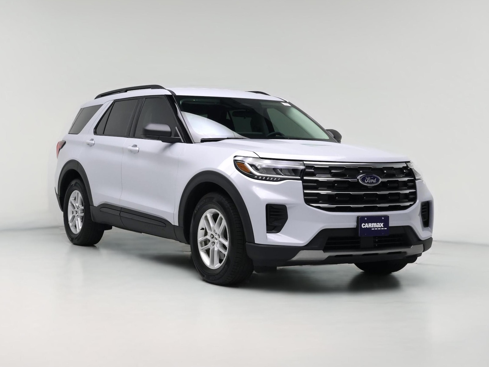 2026 Ford Explorer - Photo 1