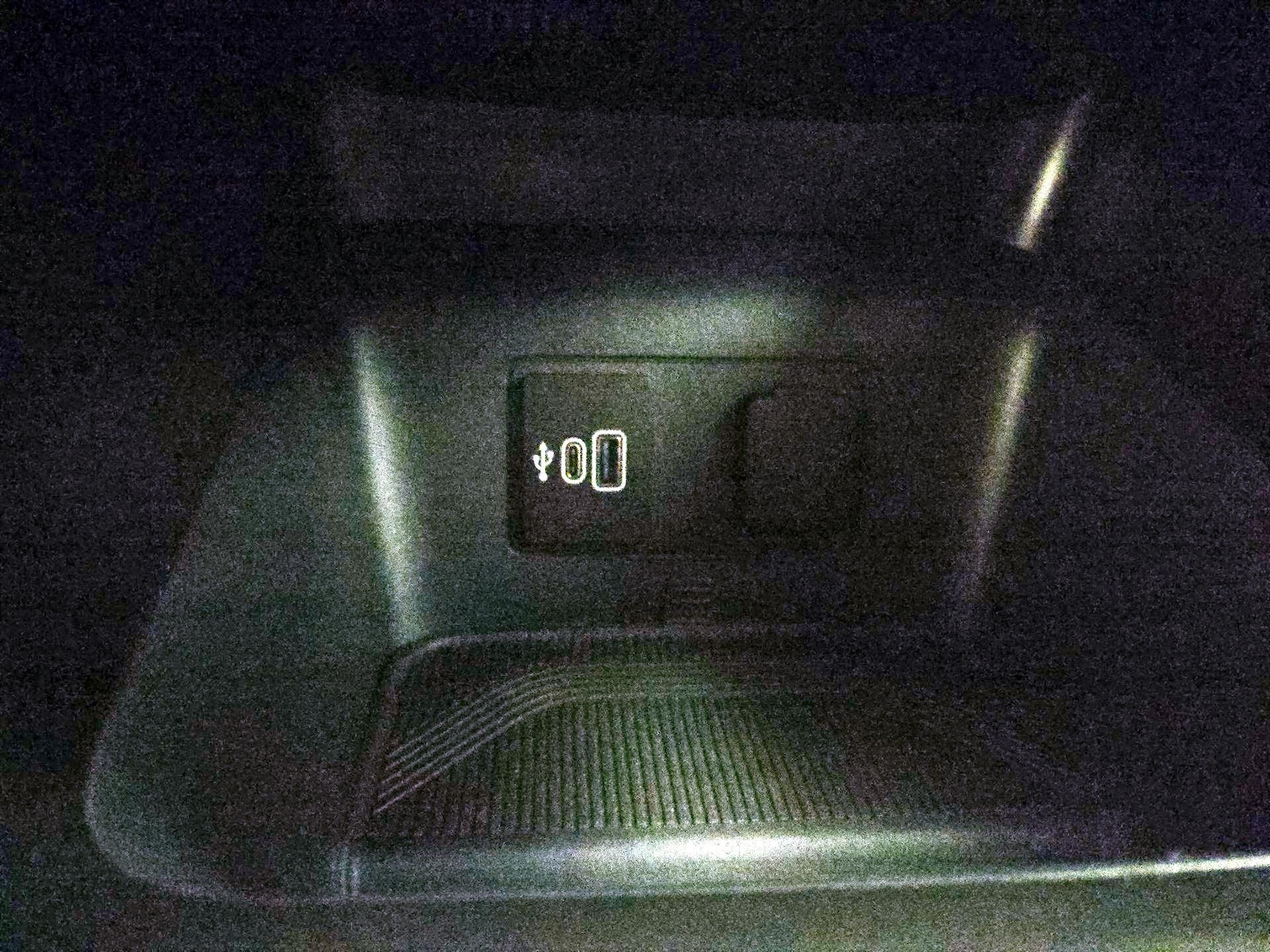 2026 Ford Explorer - Photo 20
