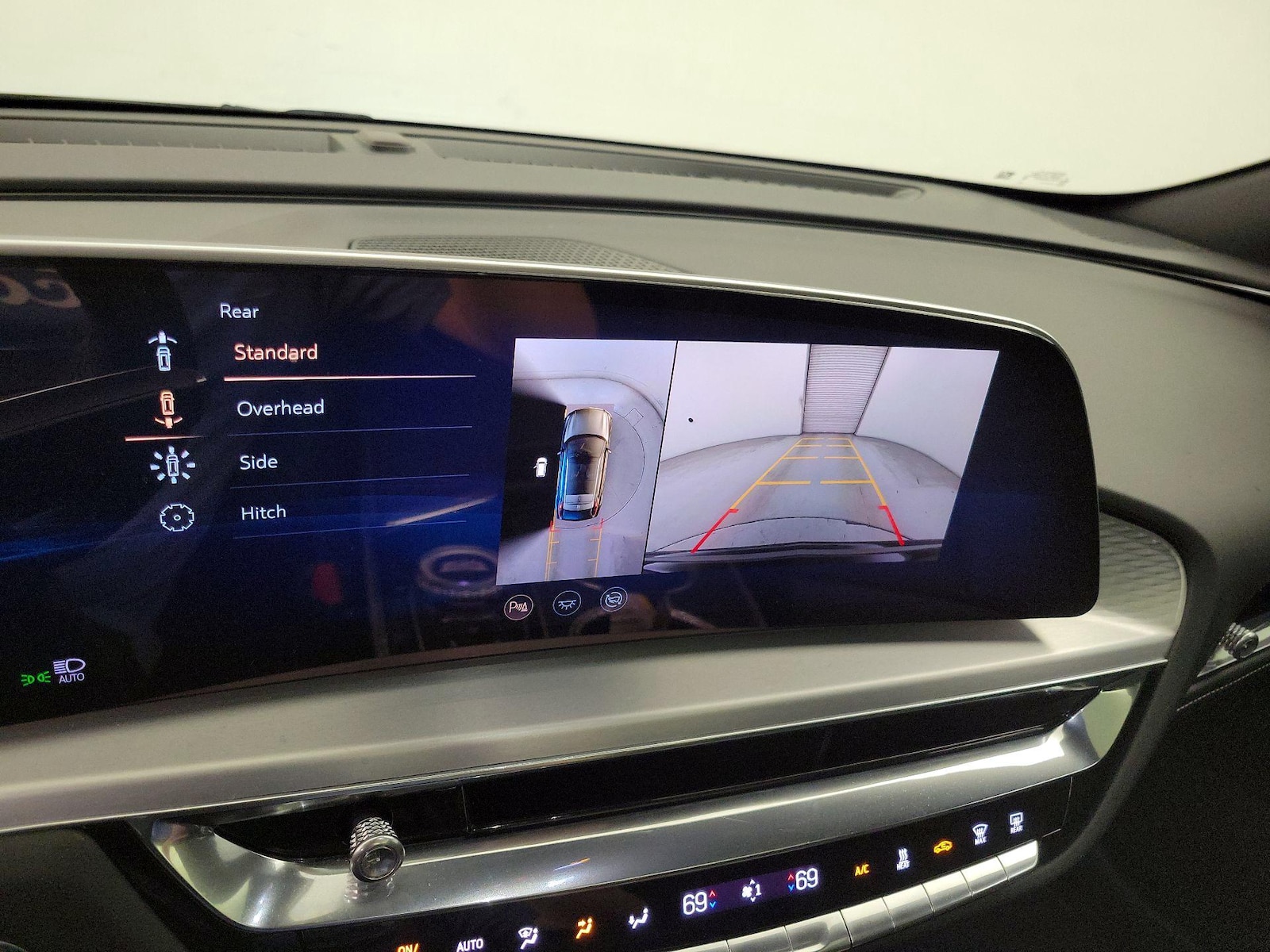 2025 Cadillac LYRIQ Sport 1 - Photo 14