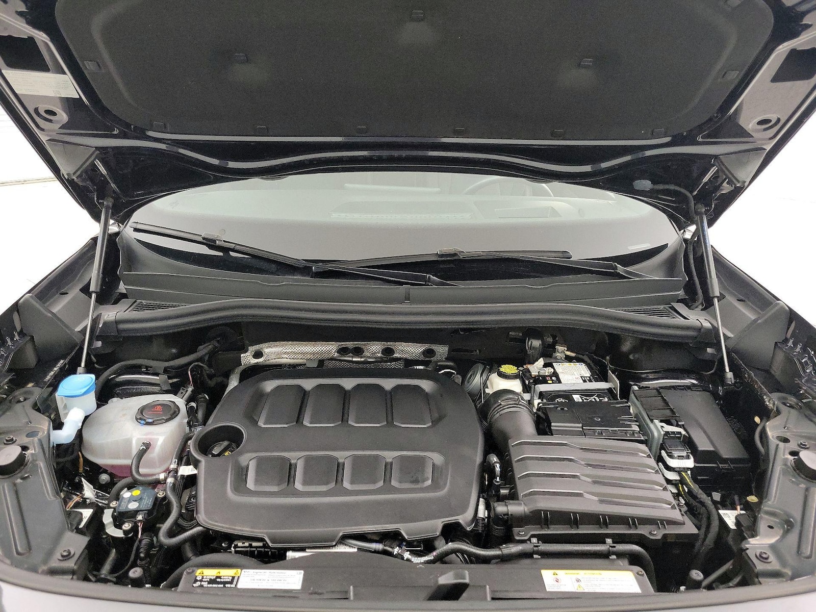 2025 Volkswagen Tiguan SE R-LINE BLACK - Photo 23