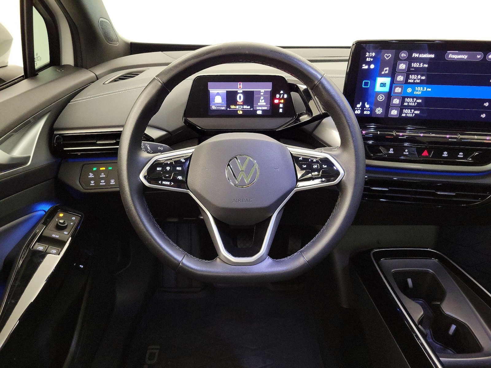 2023 Volkswagen ID.4 PRO S PLUS - Photo 11