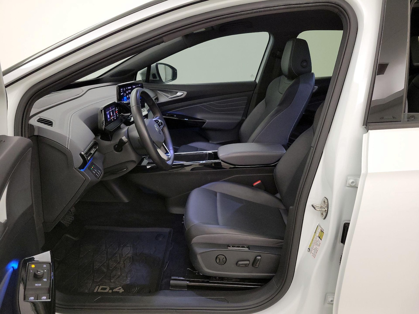 2023 Volkswagen ID.4 PRO S PLUS - Photo 12