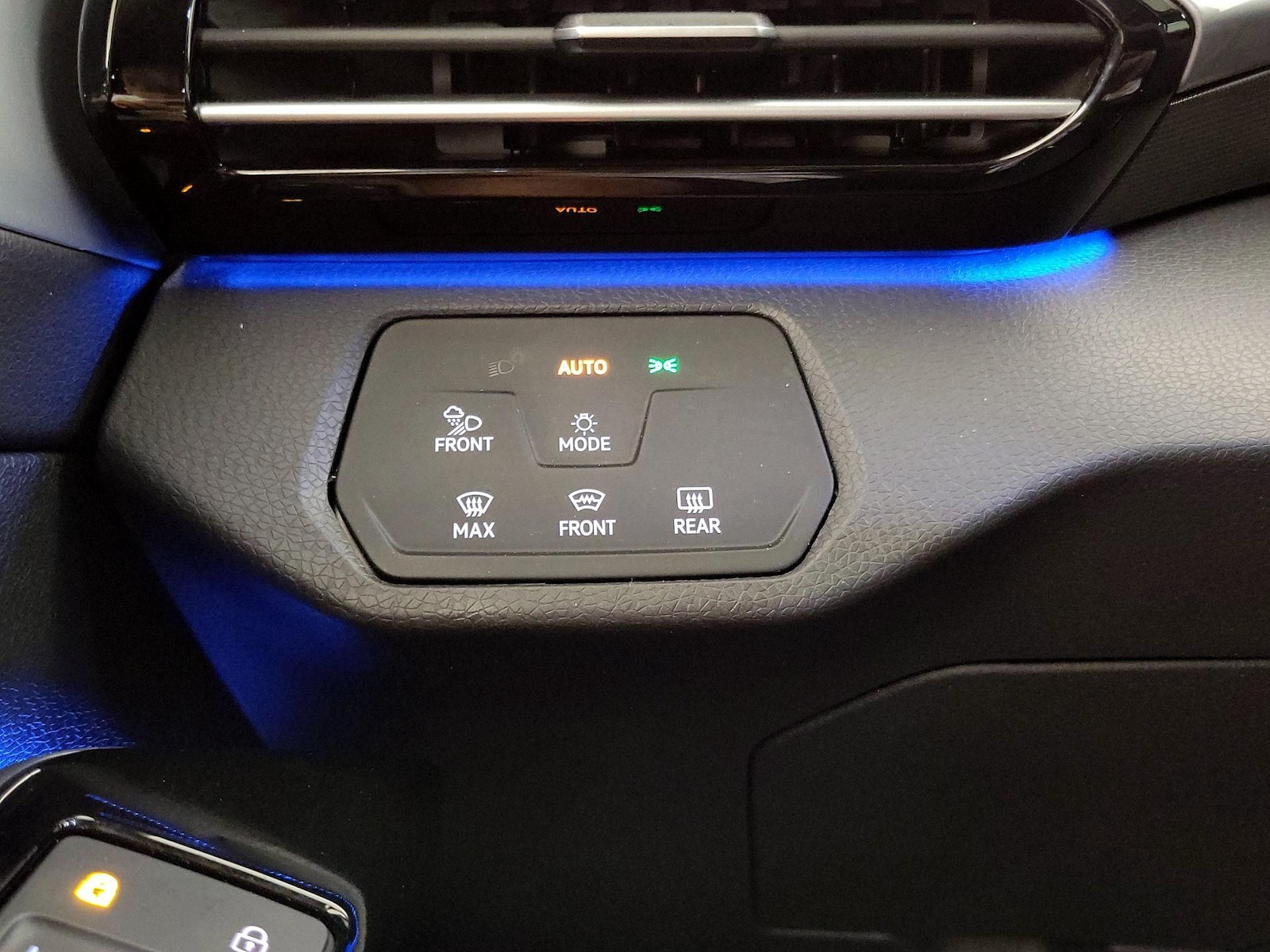 2023 Volkswagen ID.4 PRO S PLUS - Photo 14