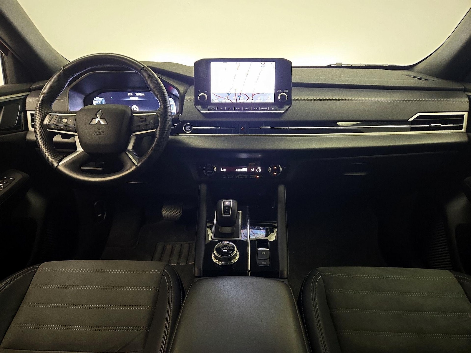 2023 Mitsubishi Outlander SE Black Edition - Photo 10