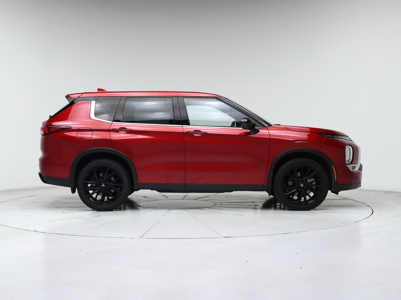 2023 Mitsubishi Outlander SE Black Edition - Photo 8