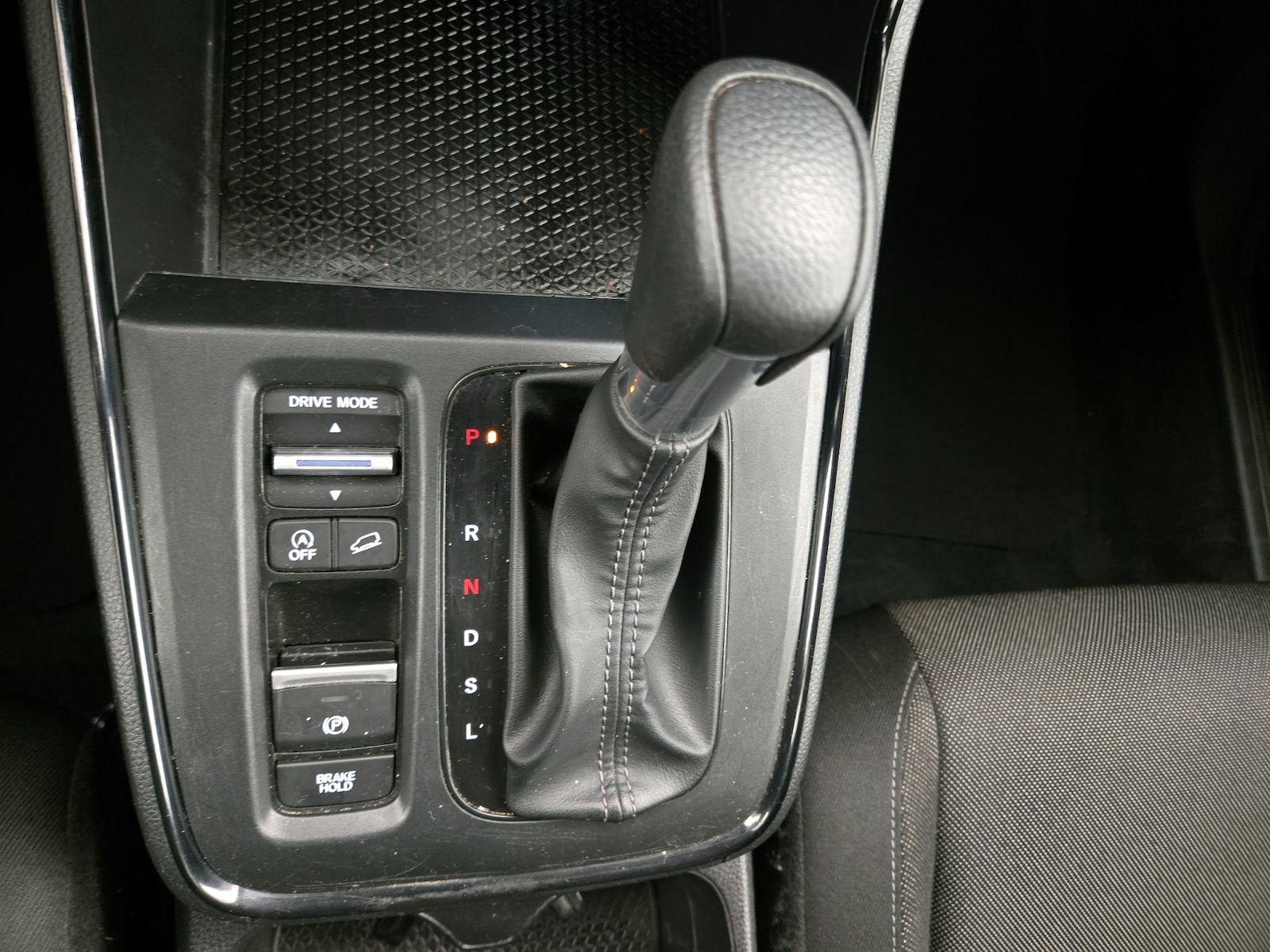 2024 Honda CR-V EX - Photo 18