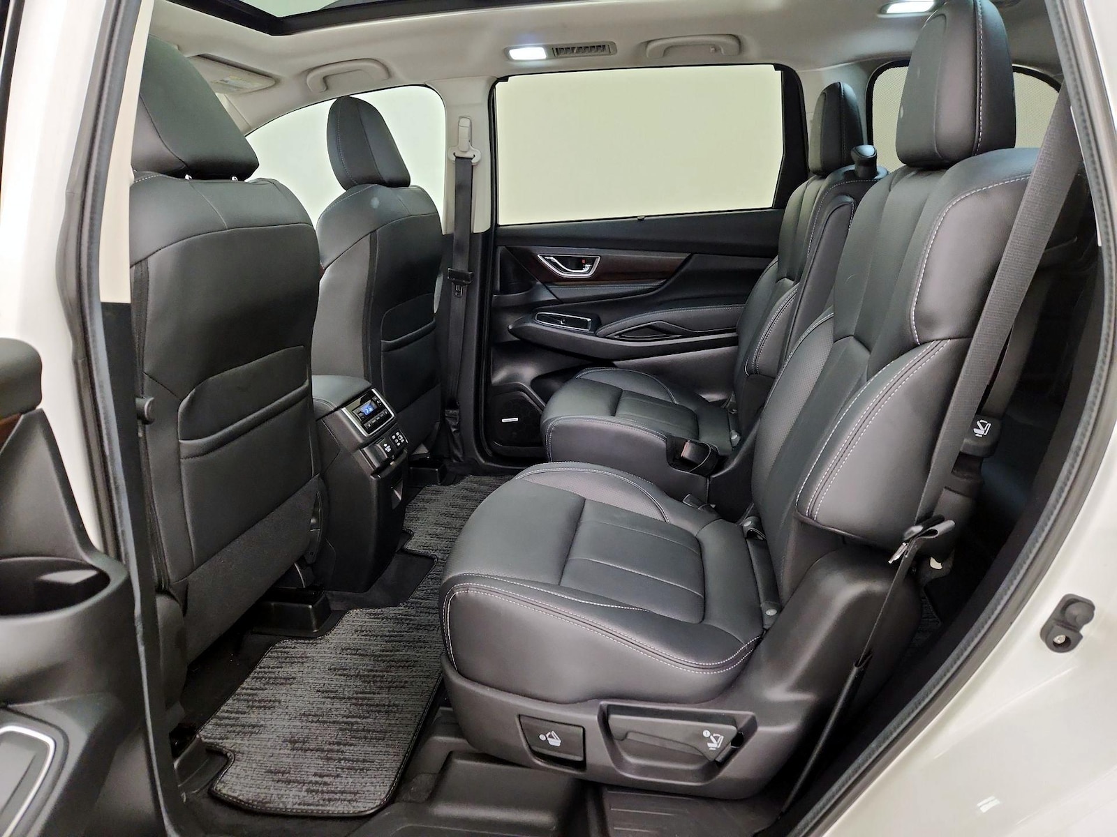 Rear Air Conditioning