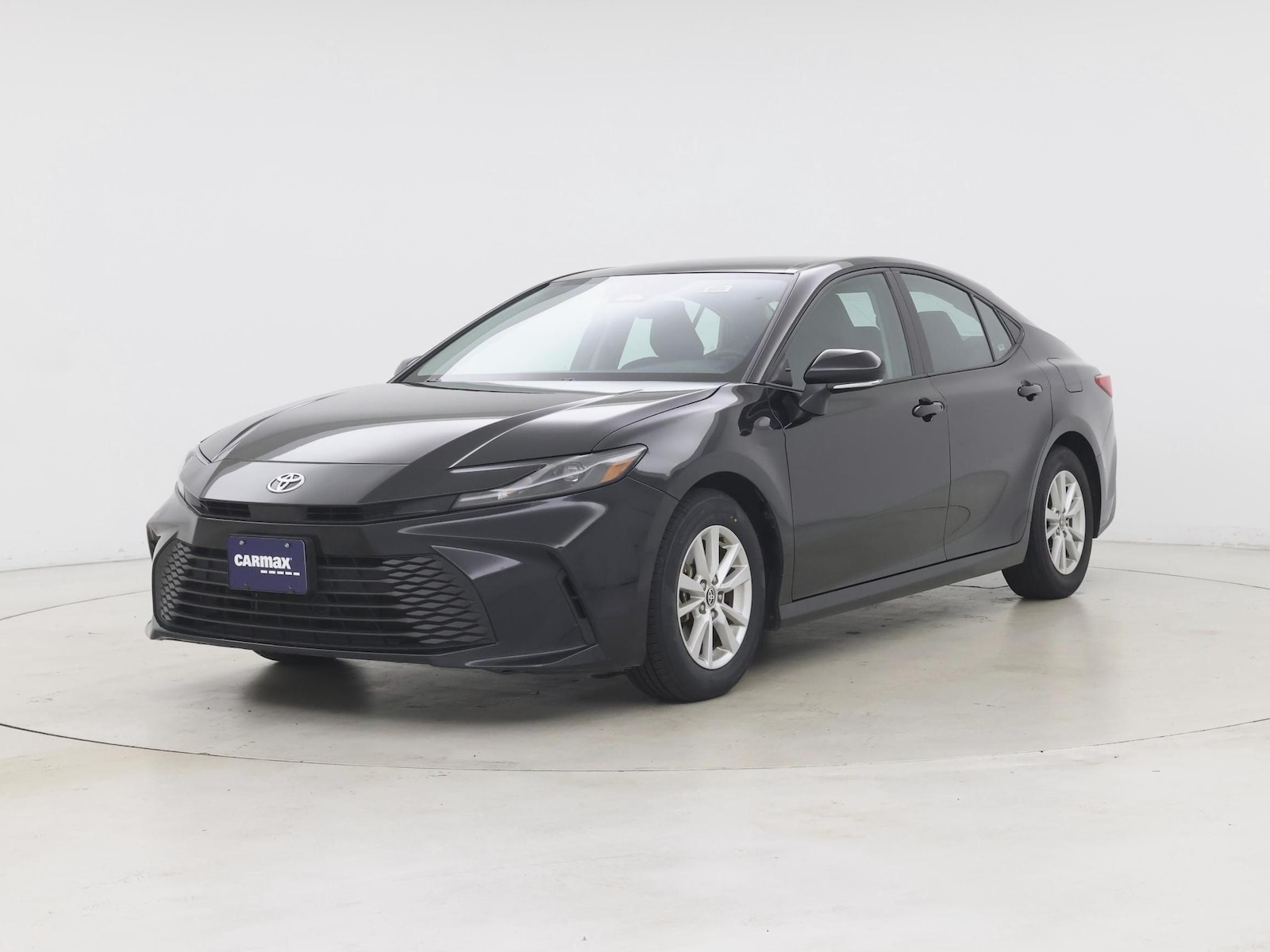 2025 Toyota Camry LE, photo 5