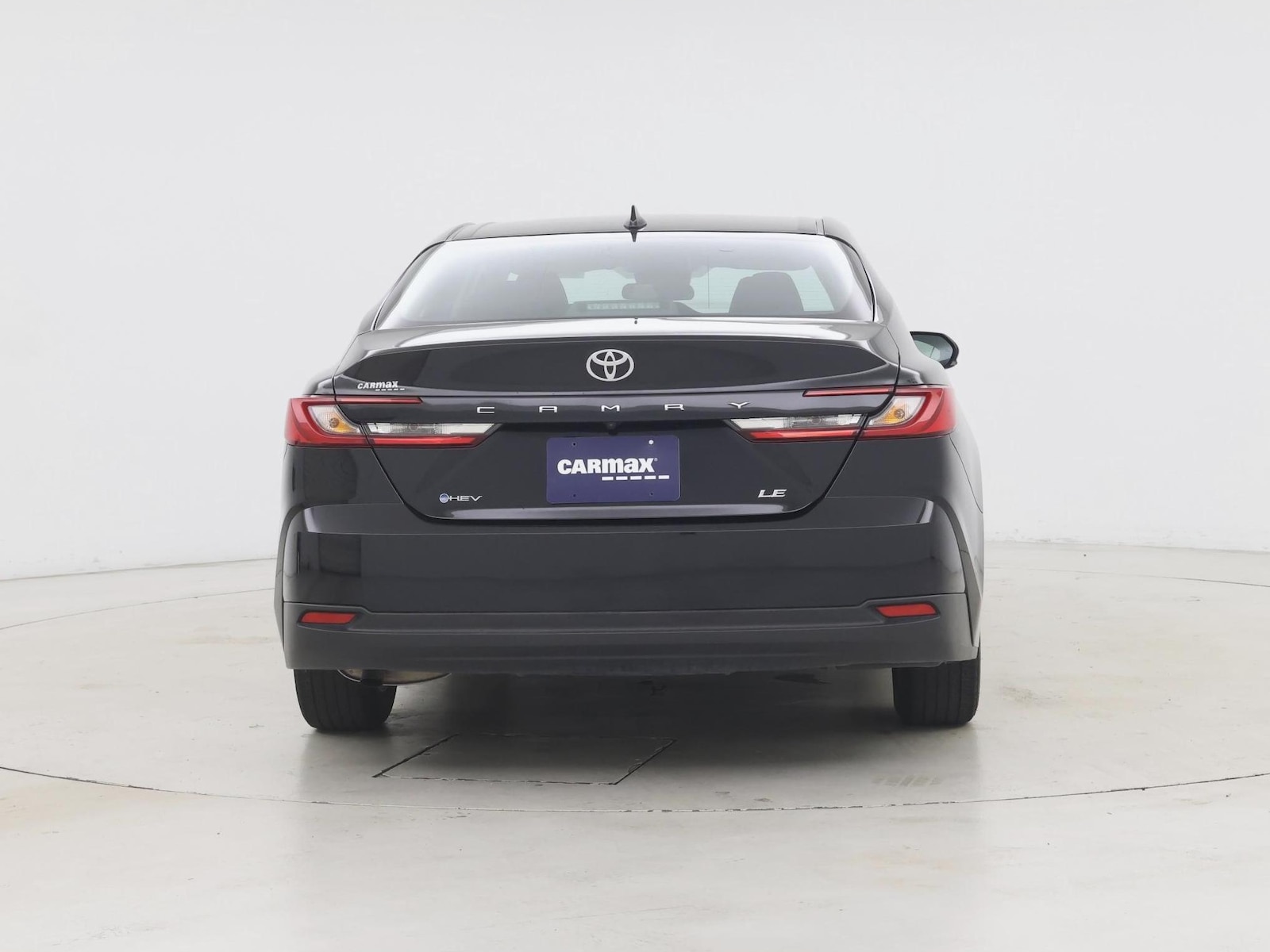 2025 Toyota Camry LE, photo 7