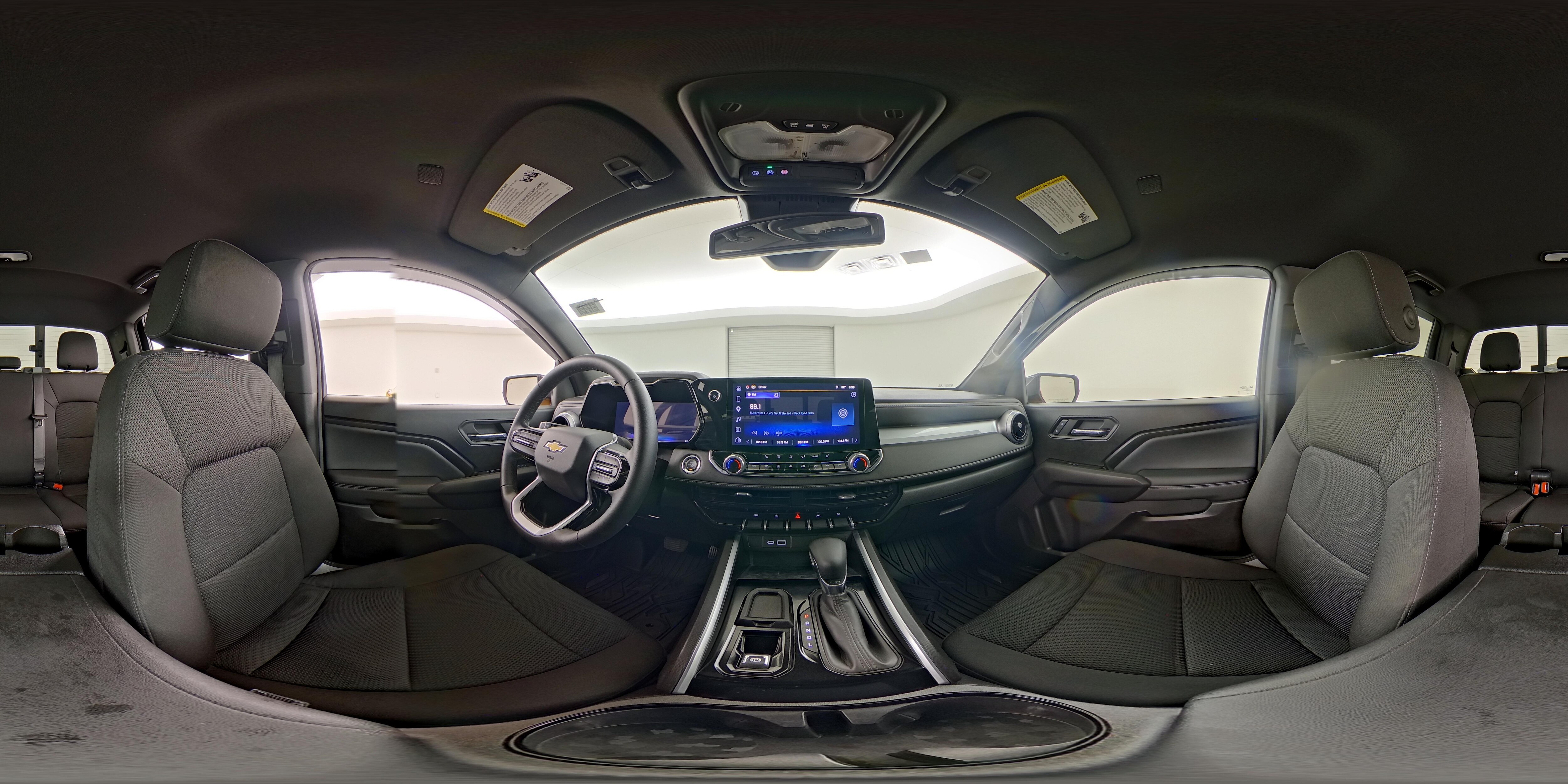 2026 Chevrolet Colorado LT - Photo 25