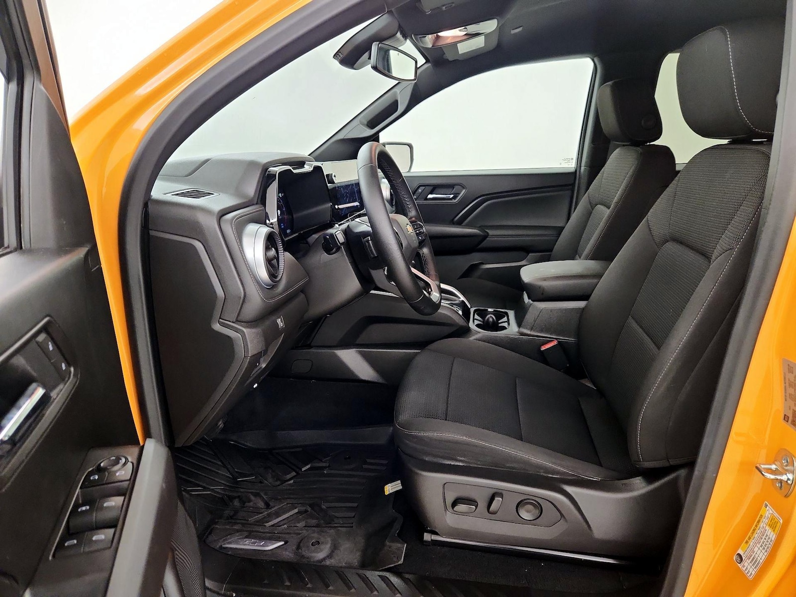2026 Chevrolet Colorado LT - Photo 12