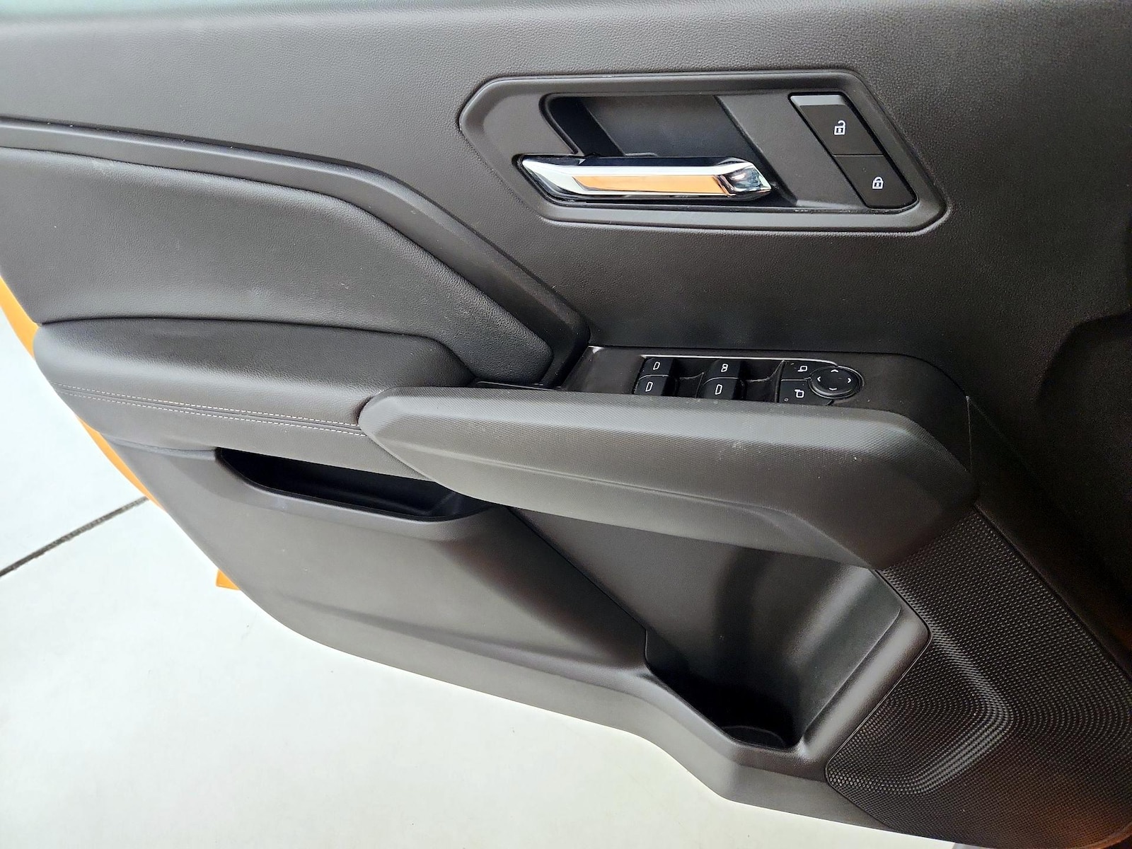 2026 Chevrolet Colorado LT - Photo 13