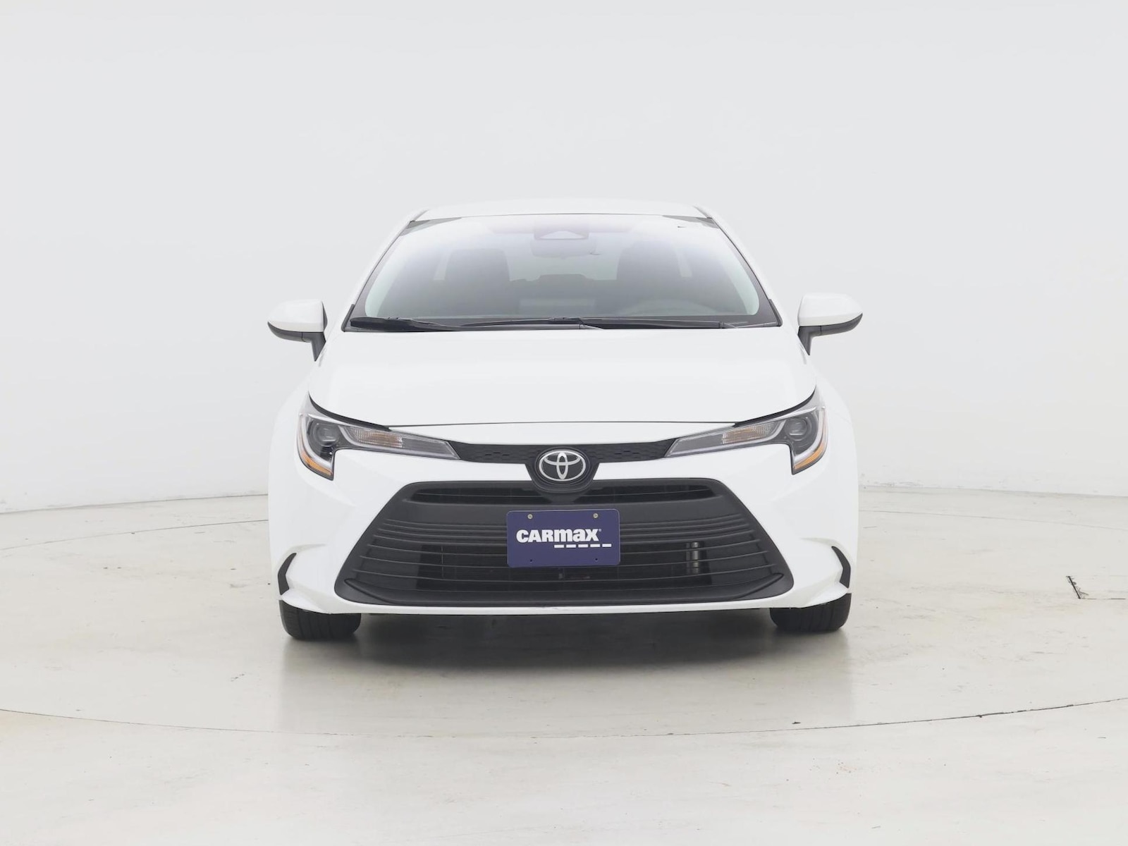 2026 Toyota Corolla LE - Photo 6
