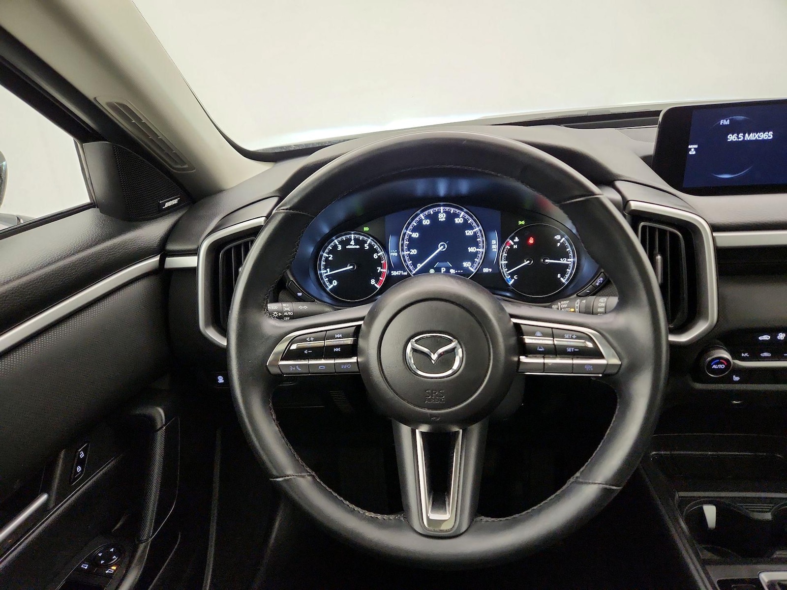 2025 Mazda CX-50 Premium - Photo 11