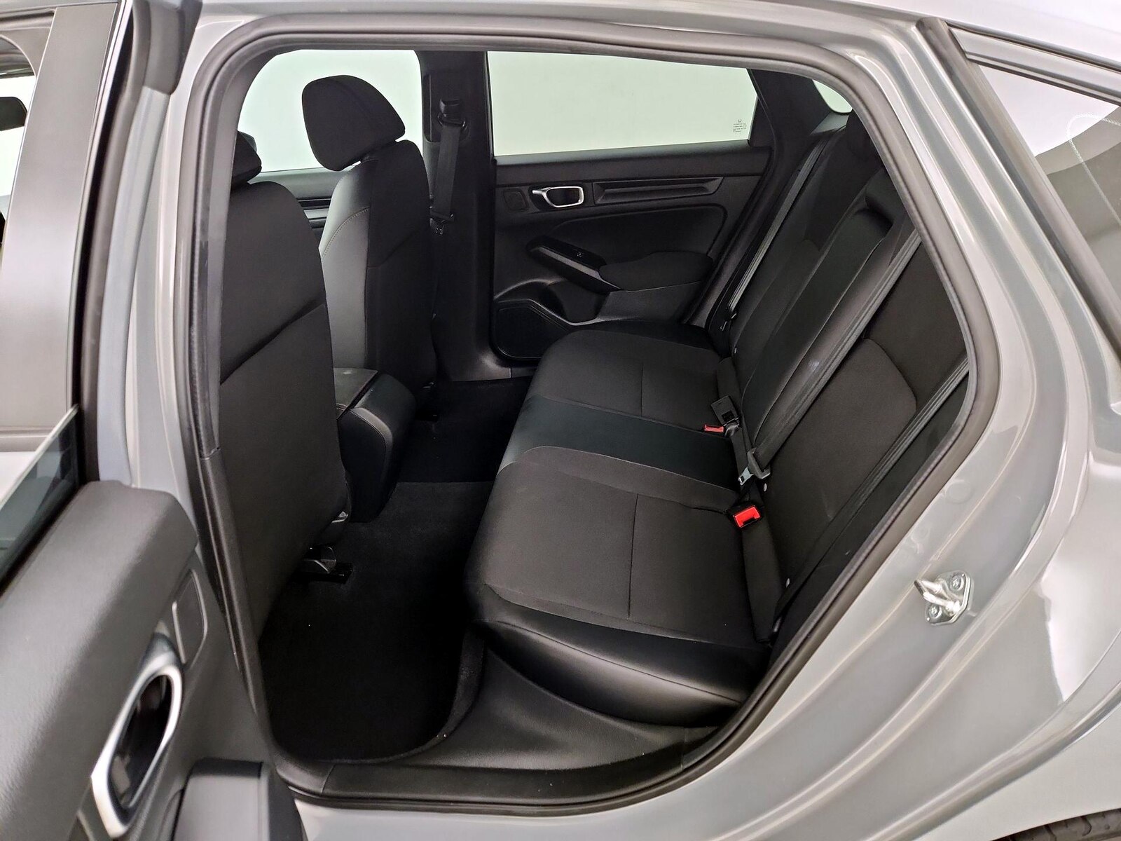 2025 Honda Civic Sport - Photo 20