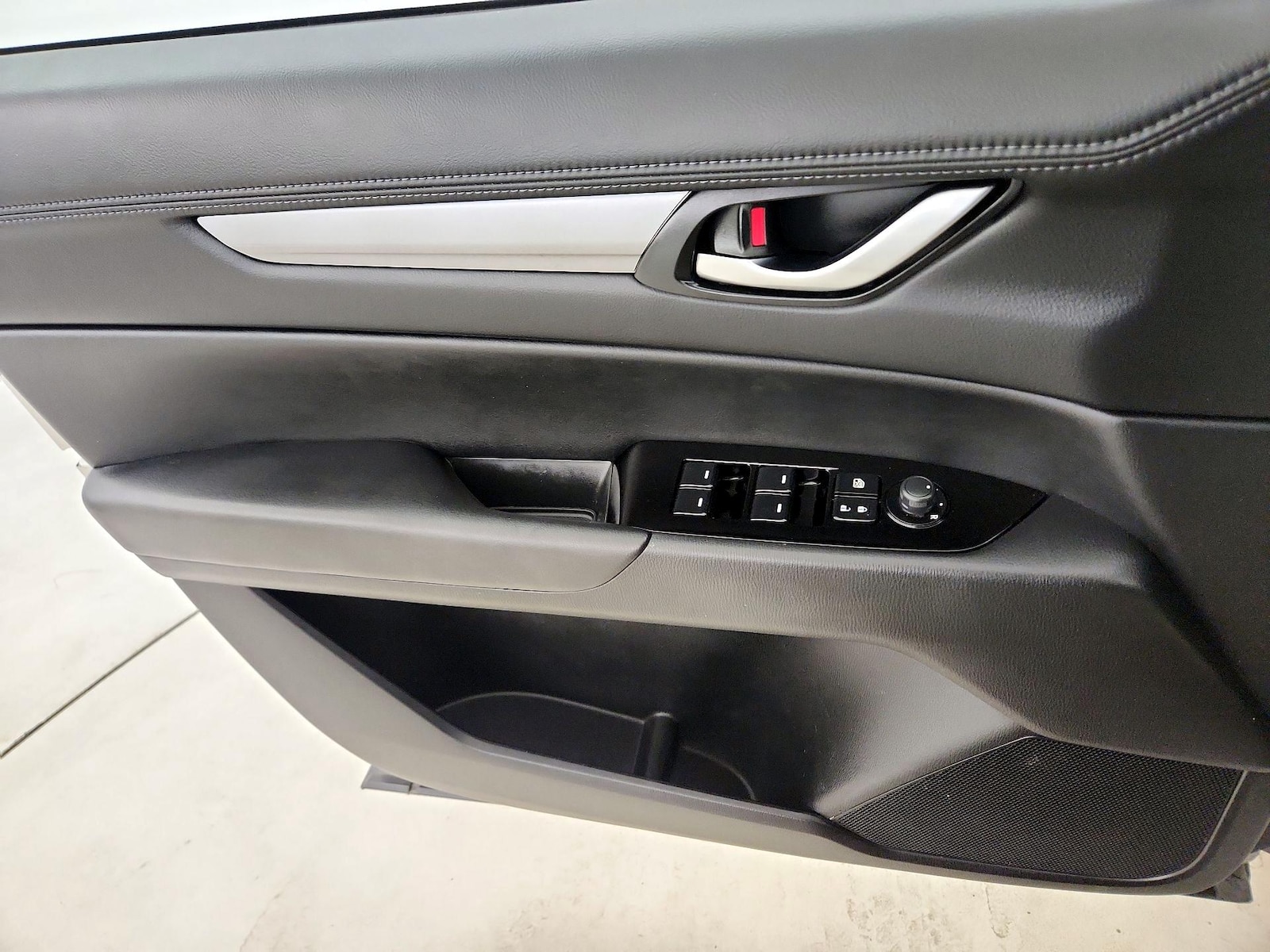 2025 Mazda CX-5 S Select Package - Photo 13
