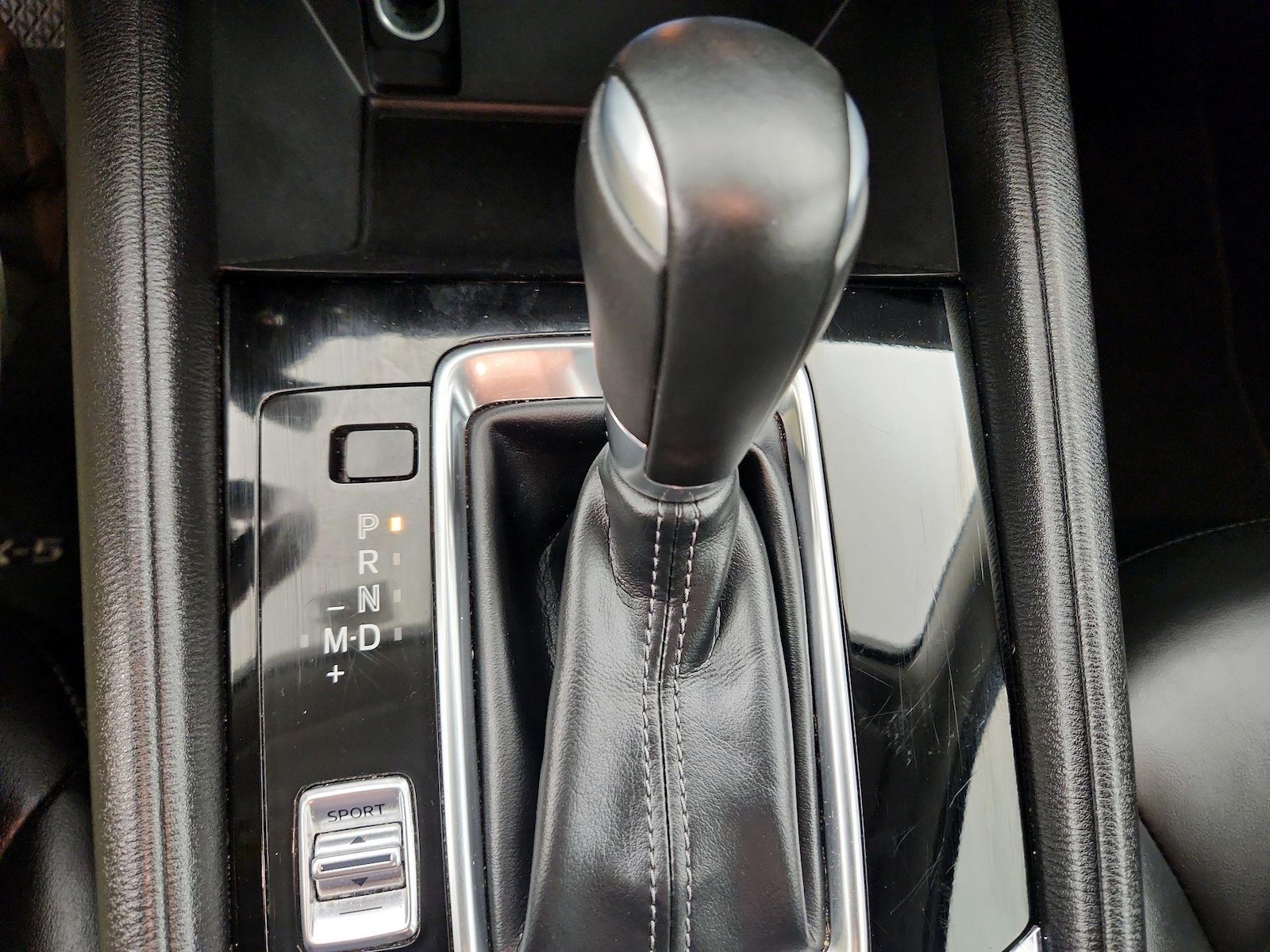 2025 Mazda CX-5 S Select Package - Photo 18