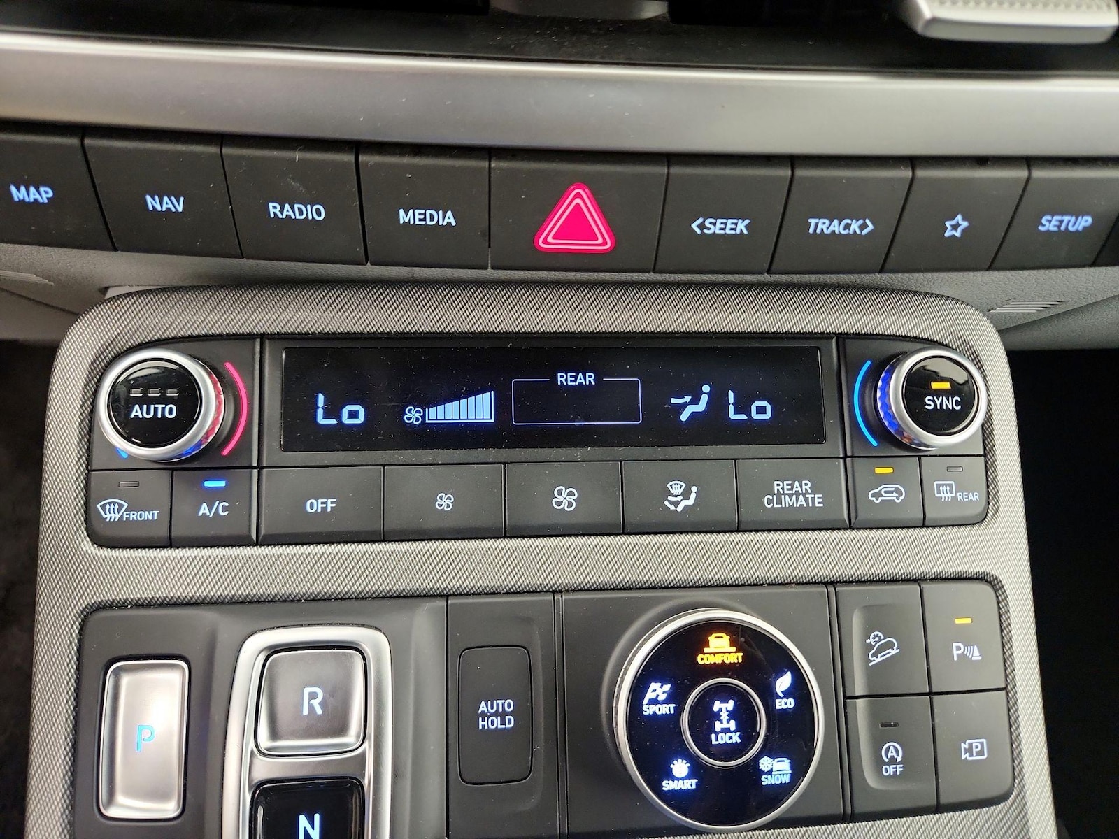2025 Hyundai Palisade SEL - Photo 18